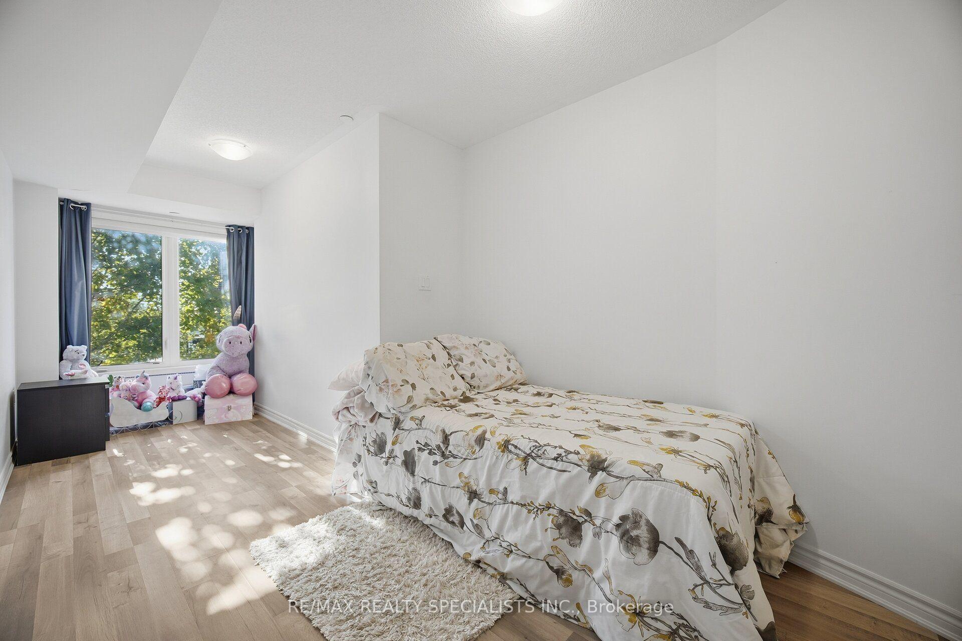 Photo 15 of Unit 7, 2232 Bromsgrove Road, Mississauga, Clarkson — HOMEH