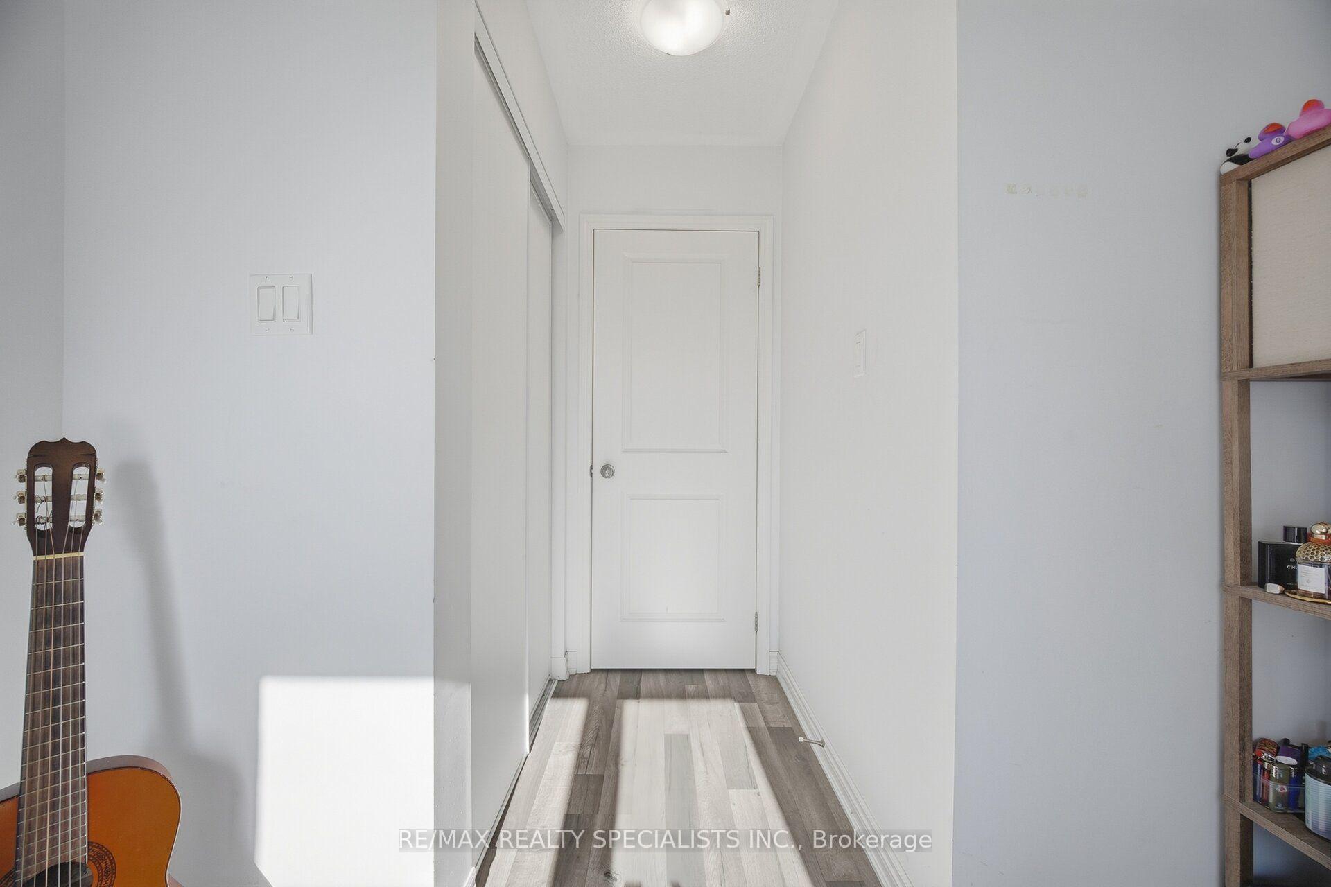 Photo 18 of Unit 7, 2232 Bromsgrove Road, Mississauga, Clarkson — HOMEH
