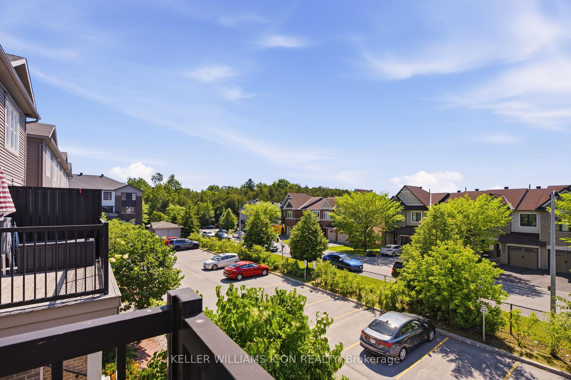 Photo 11 of 528 Clearbrook Drive, Ottawa, Barrhaven - Strandherd — HOMEH