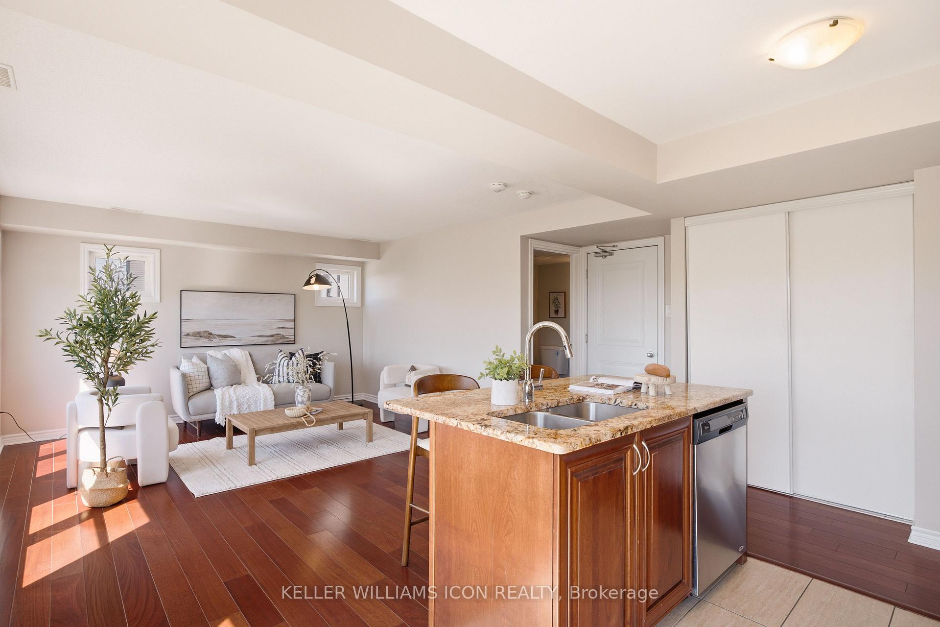 Photo 14 of 528 Clearbrook Drive, Ottawa, Barrhaven - Strandherd — HOMEH
