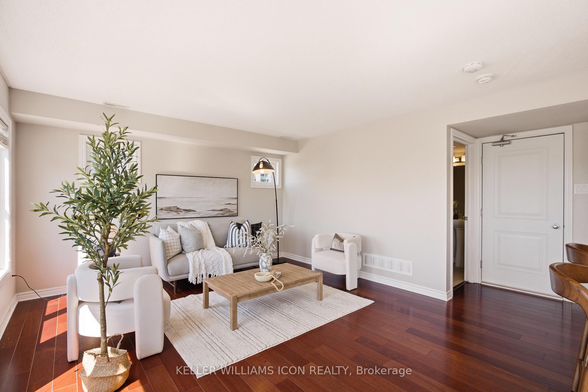 Photo 17 of 528 Clearbrook Drive, Ottawa, Barrhaven - Strandherd — HOMEH