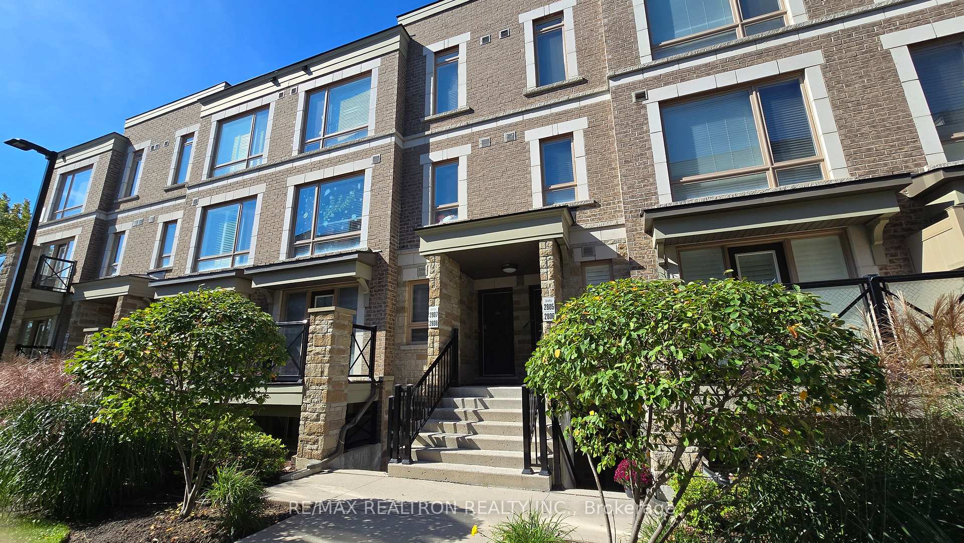 Photo 3 of Unit 2807, 21 Westmeath Lane, Markham, Cornell — HOMEH