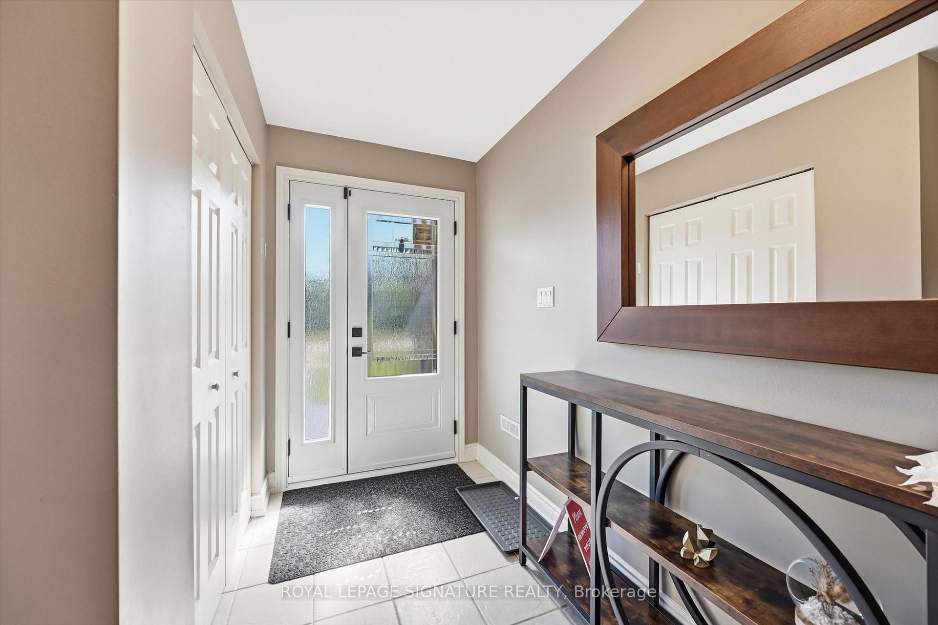 Photo 11 of 1333 Woodvale Place, Burlington, Palmer — HOMEH