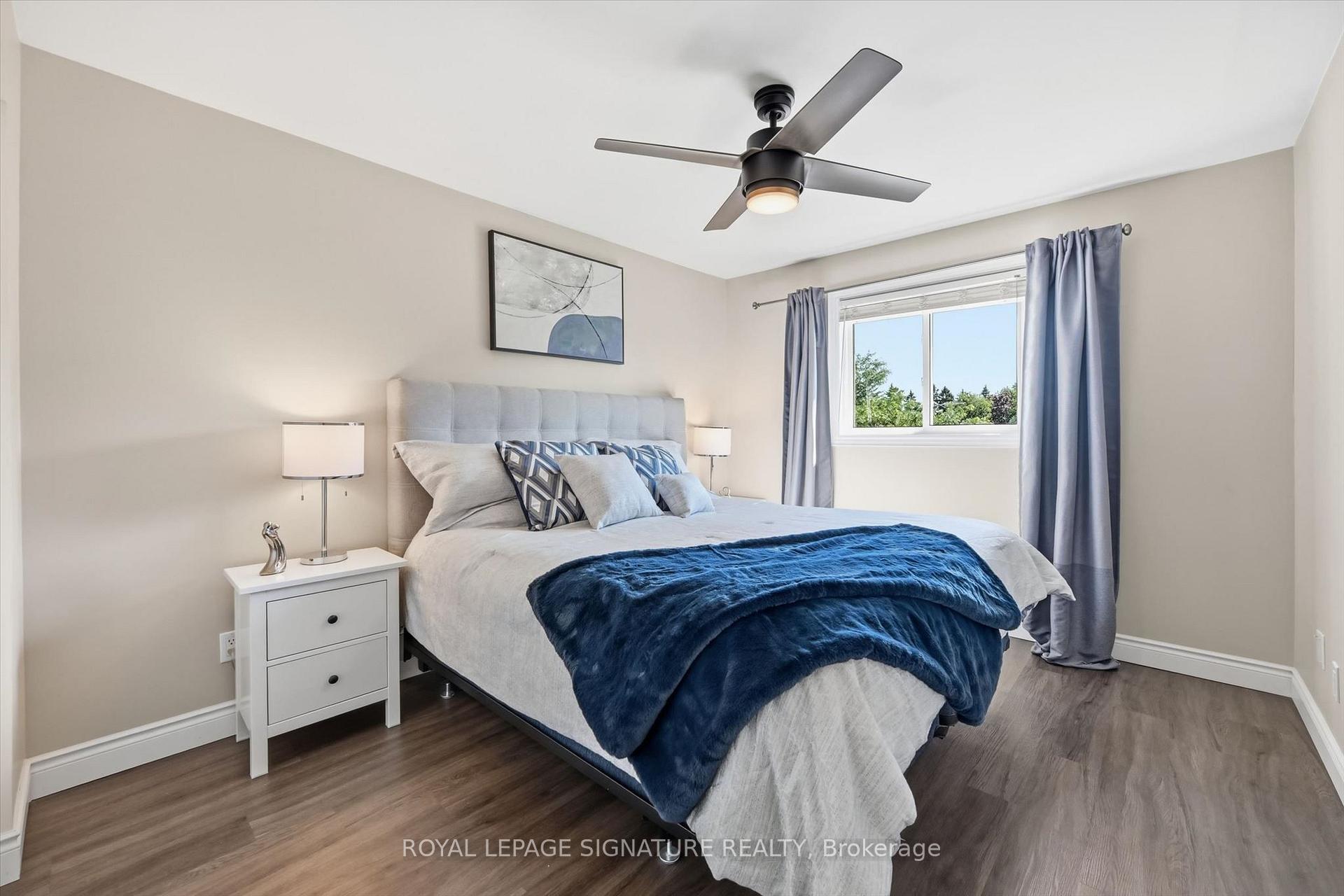 Photo 16 of 1333 Woodvale Place, Burlington, Palmer — HOMEH