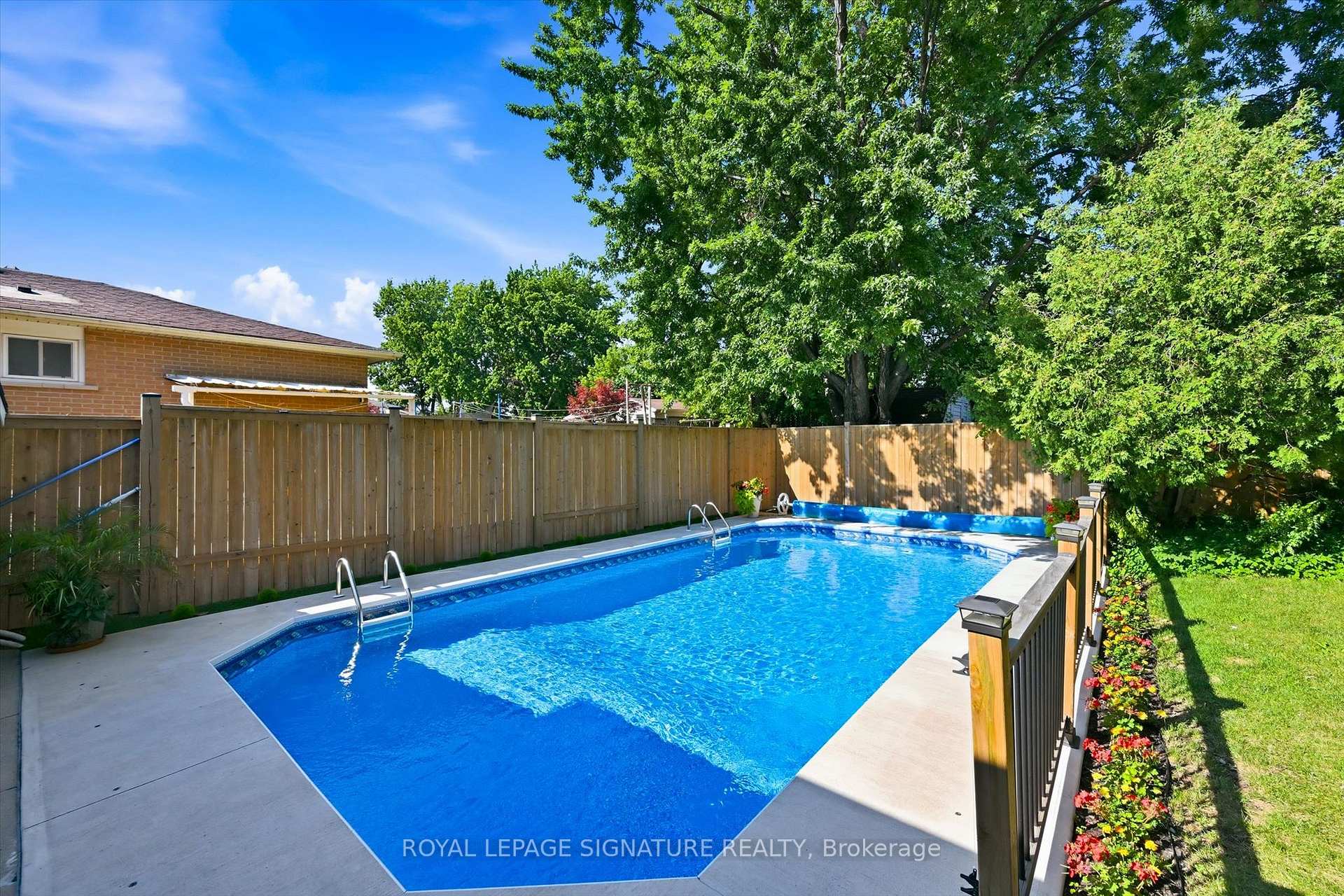 Photo 34 of 1333 Woodvale Place, Burlington, Palmer — HOMEH
