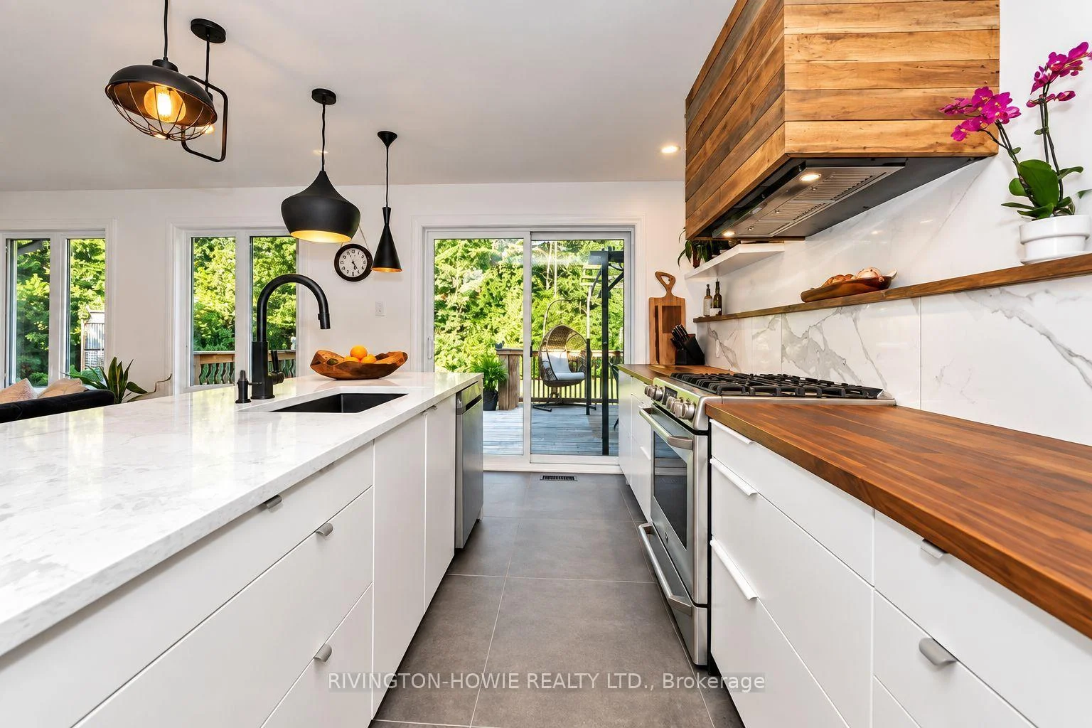 Photo 17 of 207 Monty Drive, Ottawa, Constance Bay — HOMEH