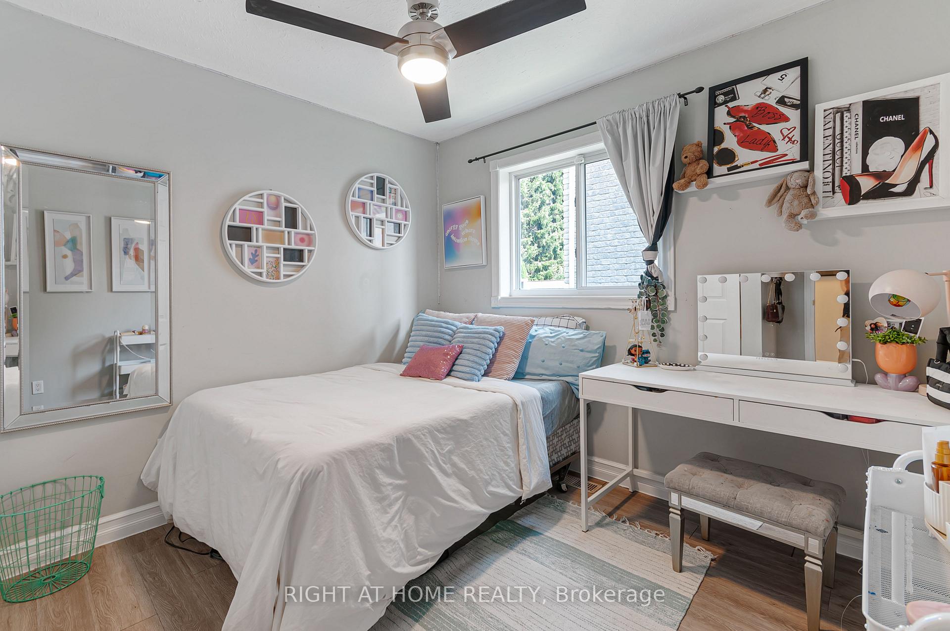 Photo 11 of 174 Sundew Drive, Barrie, Holly — HOMEH