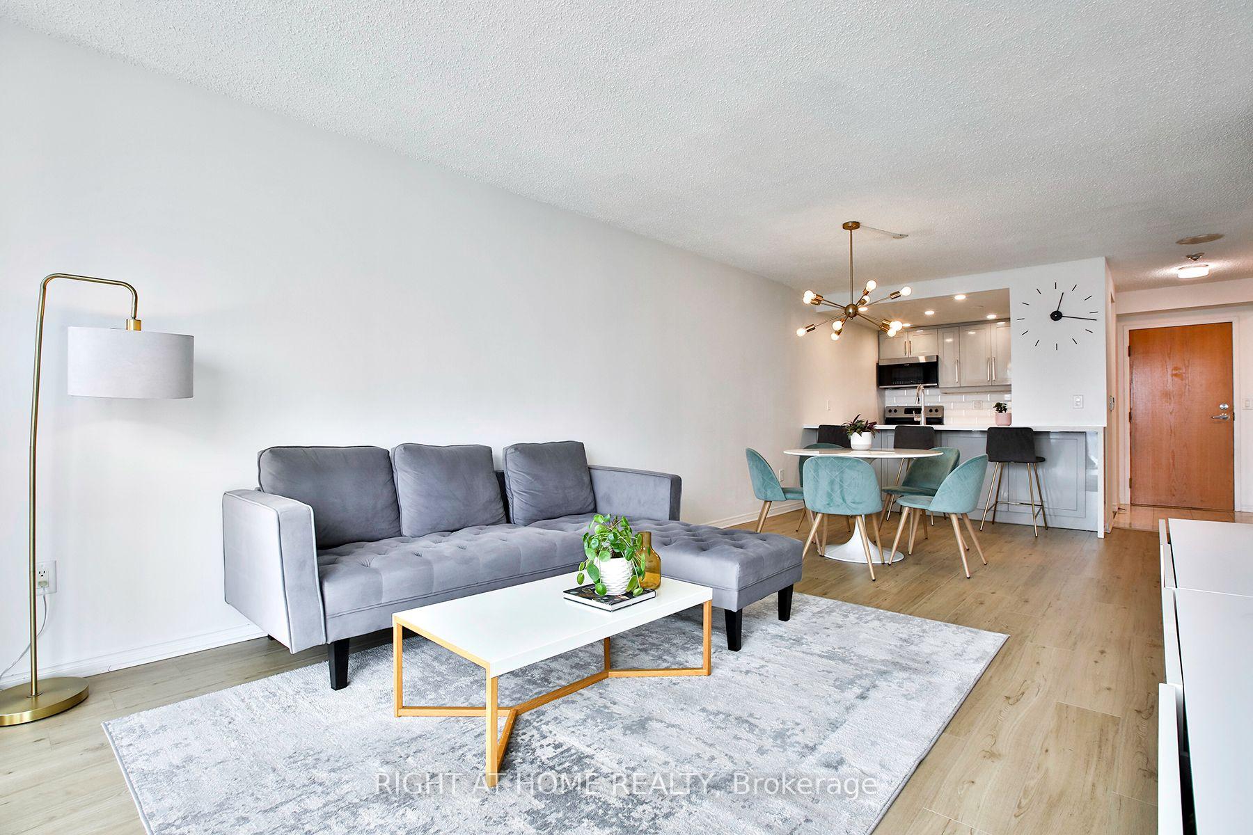 Photo 11 of Unit 2212, 7 Concorde Place, North York, Banbury-Don Mills — HOMEH