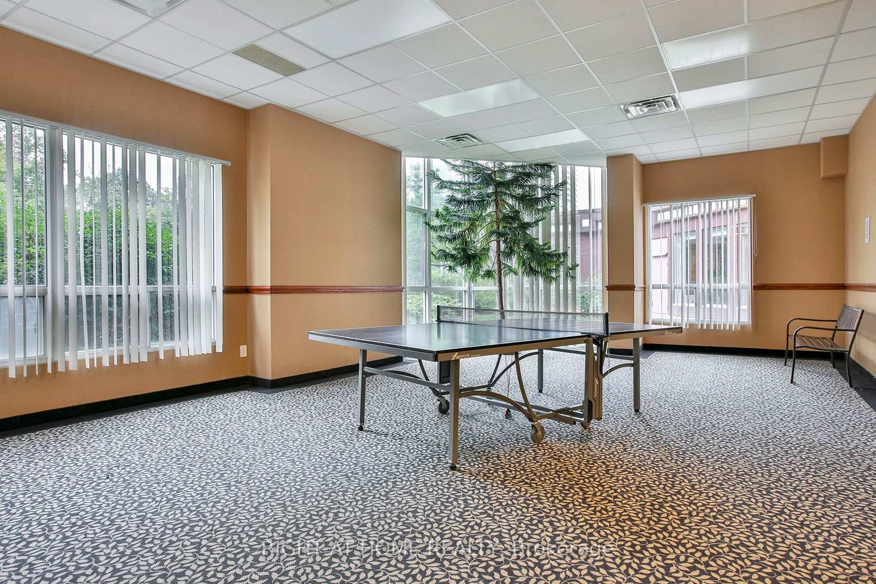 Photo 23 of Unit 2212, 7 Concorde Place, North York, Banbury-Don Mills — HOMEH