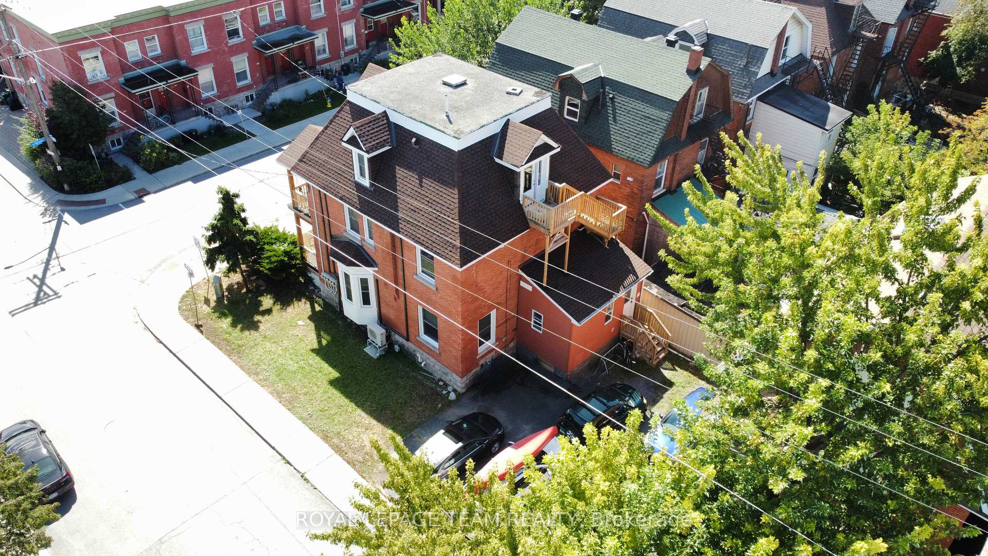 Photo 3 of Unit 3A, 531 Mcleod Street, Ottawa, Ottawa Centre — HOMEH
