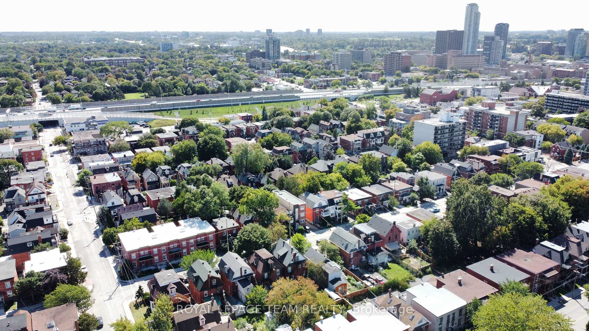Photo 23 of Unit 3A, 531 Mcleod Street, Ottawa, Ottawa Centre — HOMEH