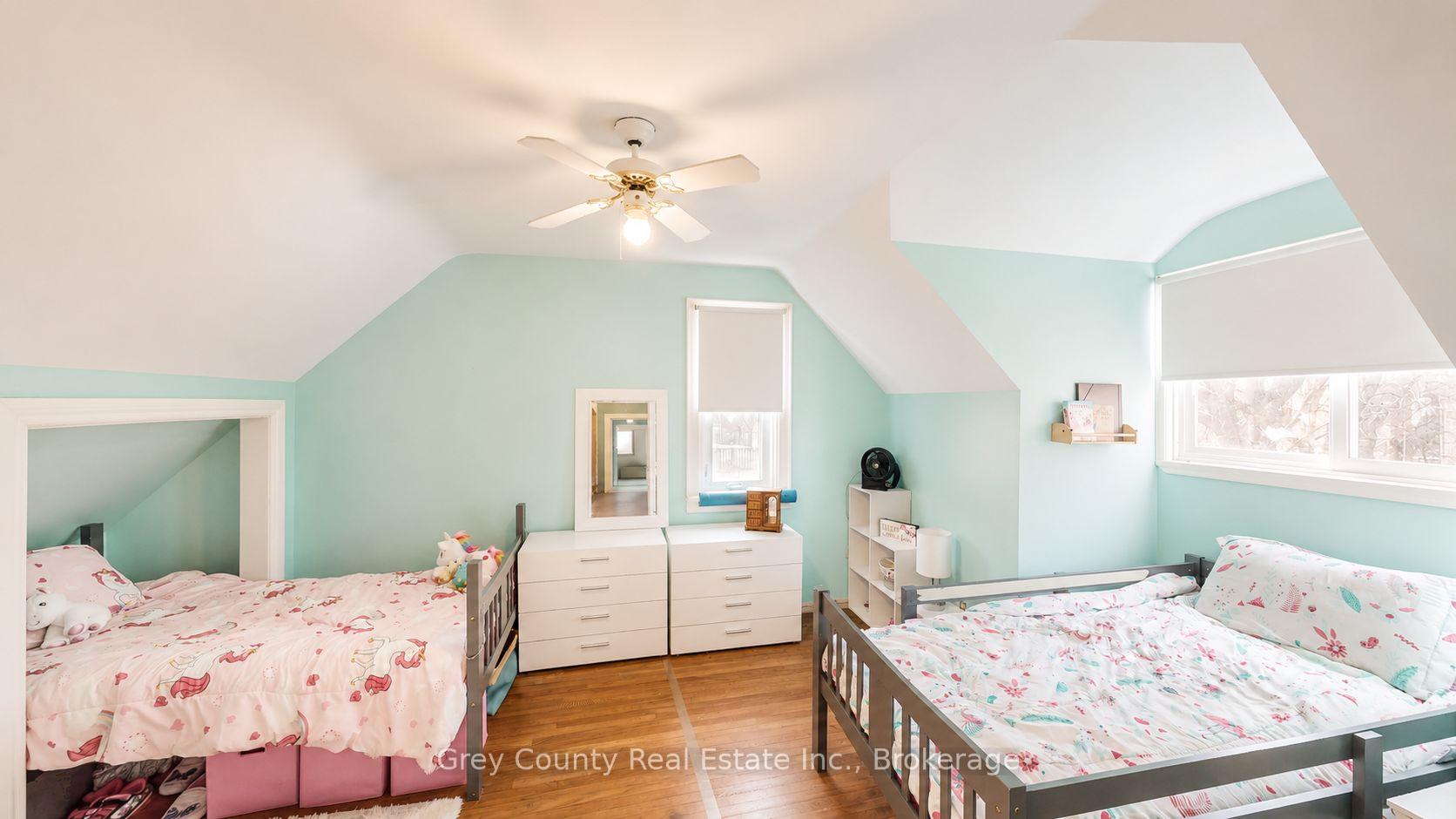 Photo 38 of 120 Mark Street W, Grey Highlands — HOMEH