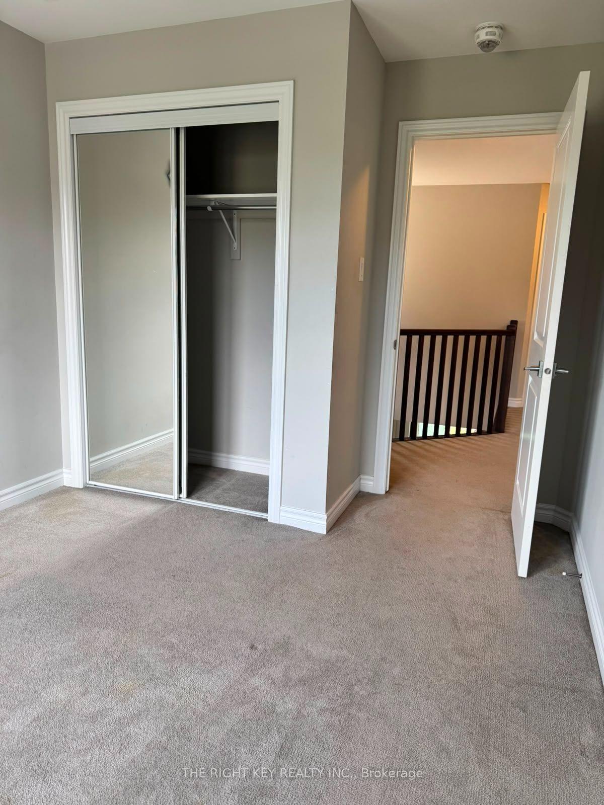 Photo 16 of 226 Fergus Crescent, Ottawa, Barrhaven - Cedargrove/Fraserdale — HOMEH