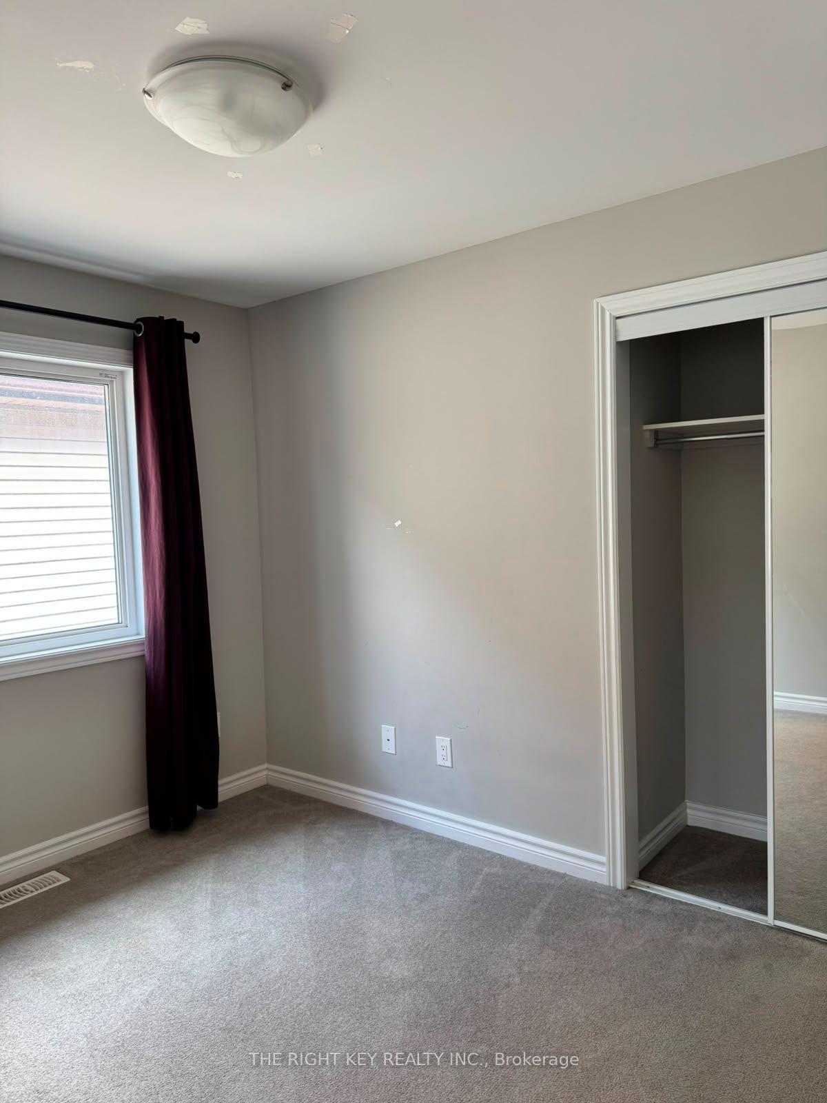 Photo 19 of 226 Fergus Crescent, Ottawa, Barrhaven - Cedargrove/Fraserdale — HOMEH