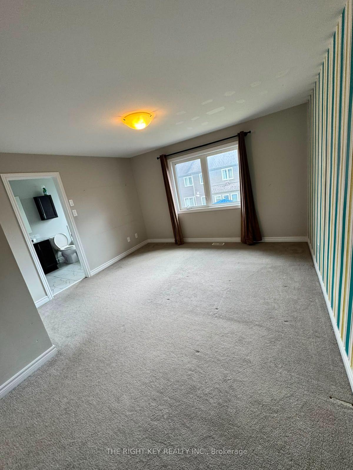 Photo 25 of 226 Fergus Crescent, Ottawa, Barrhaven - Cedargrove/Fraserdale — HOMEH