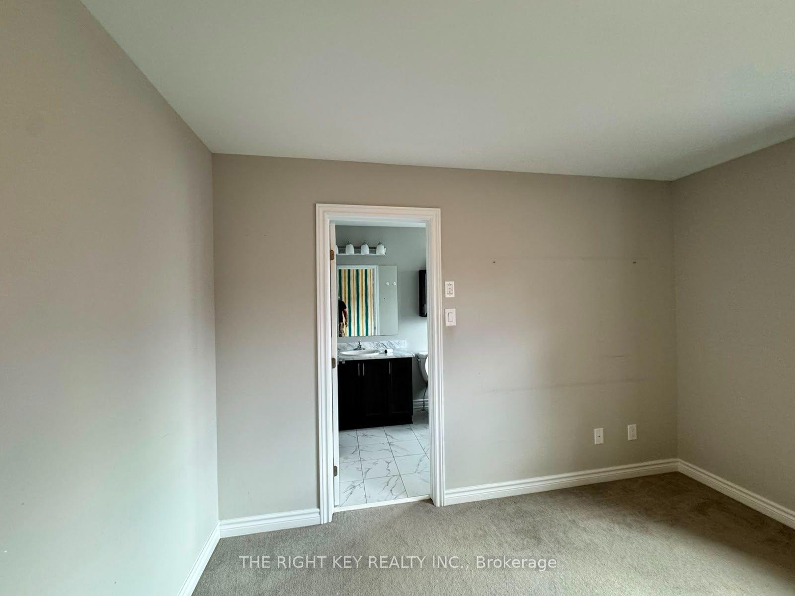 Photo 26 of 226 Fergus Crescent, Ottawa, Barrhaven - Cedargrove/Fraserdale — HOMEH