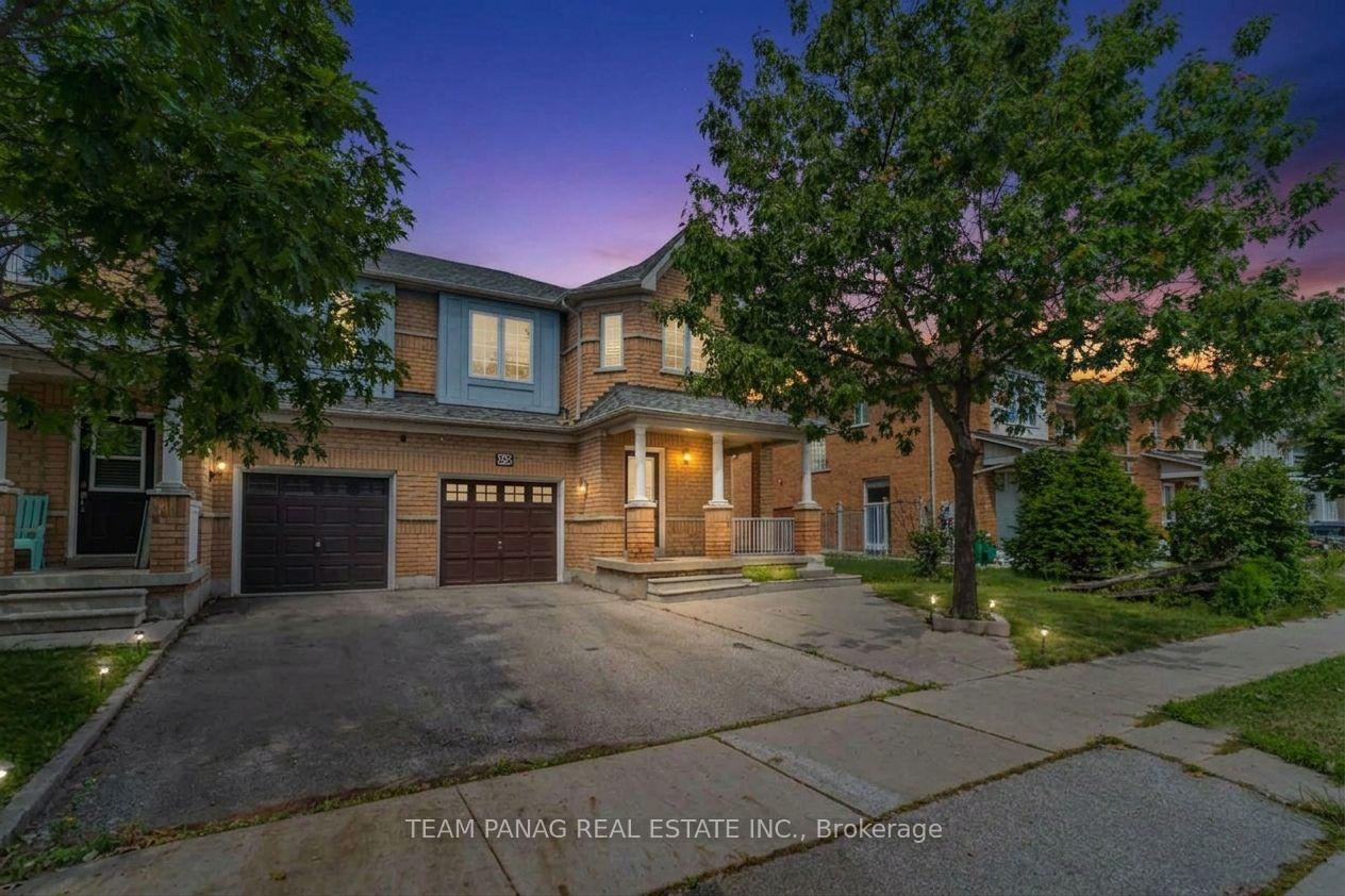 Photo 1 of 82 Starhill Crescent, Brampton, Sandringham-Wellington — HOMEH