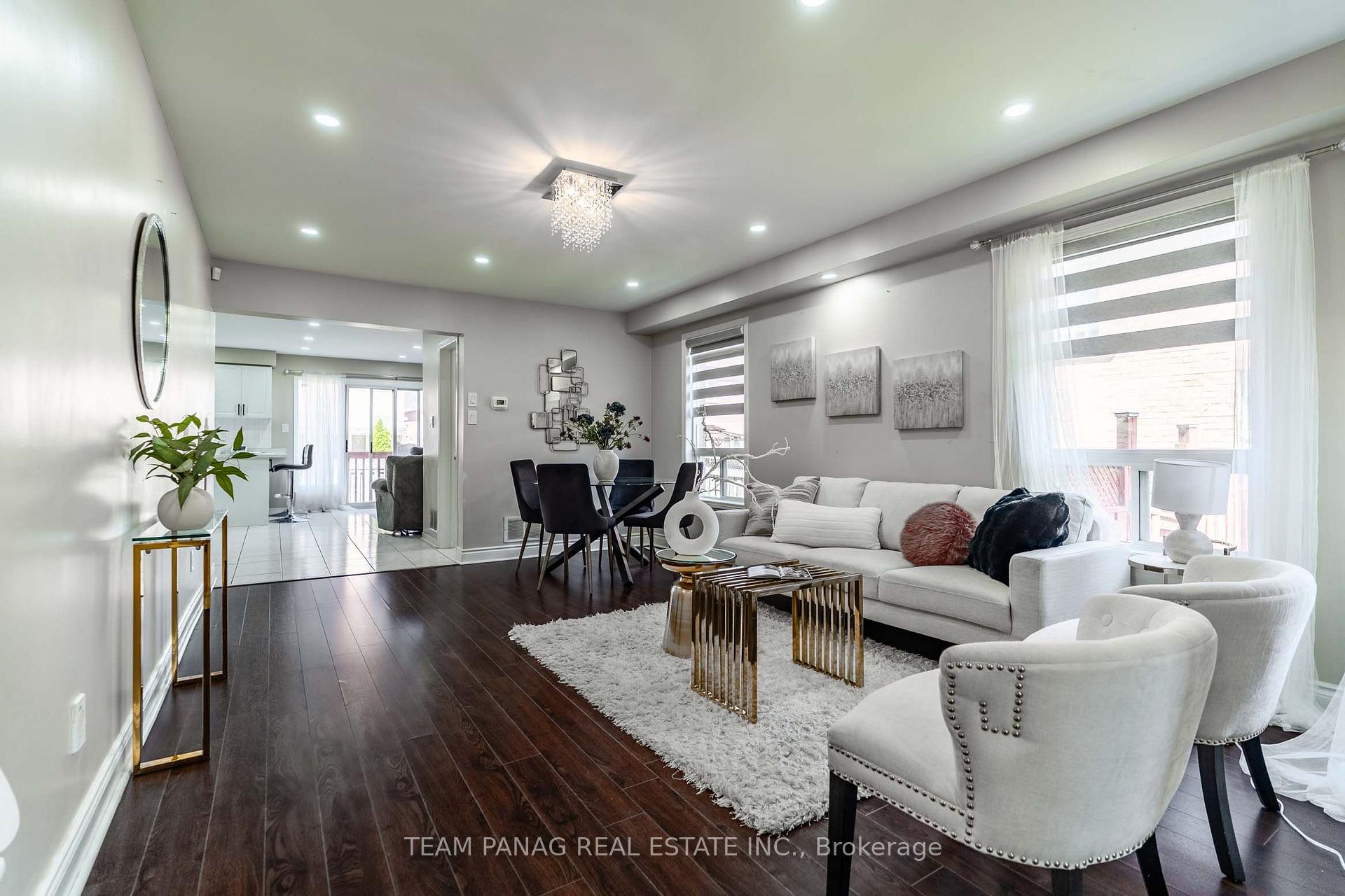 Photo 6 of 82 Starhill Crescent, Brampton, Sandringham-Wellington — HOMEH
