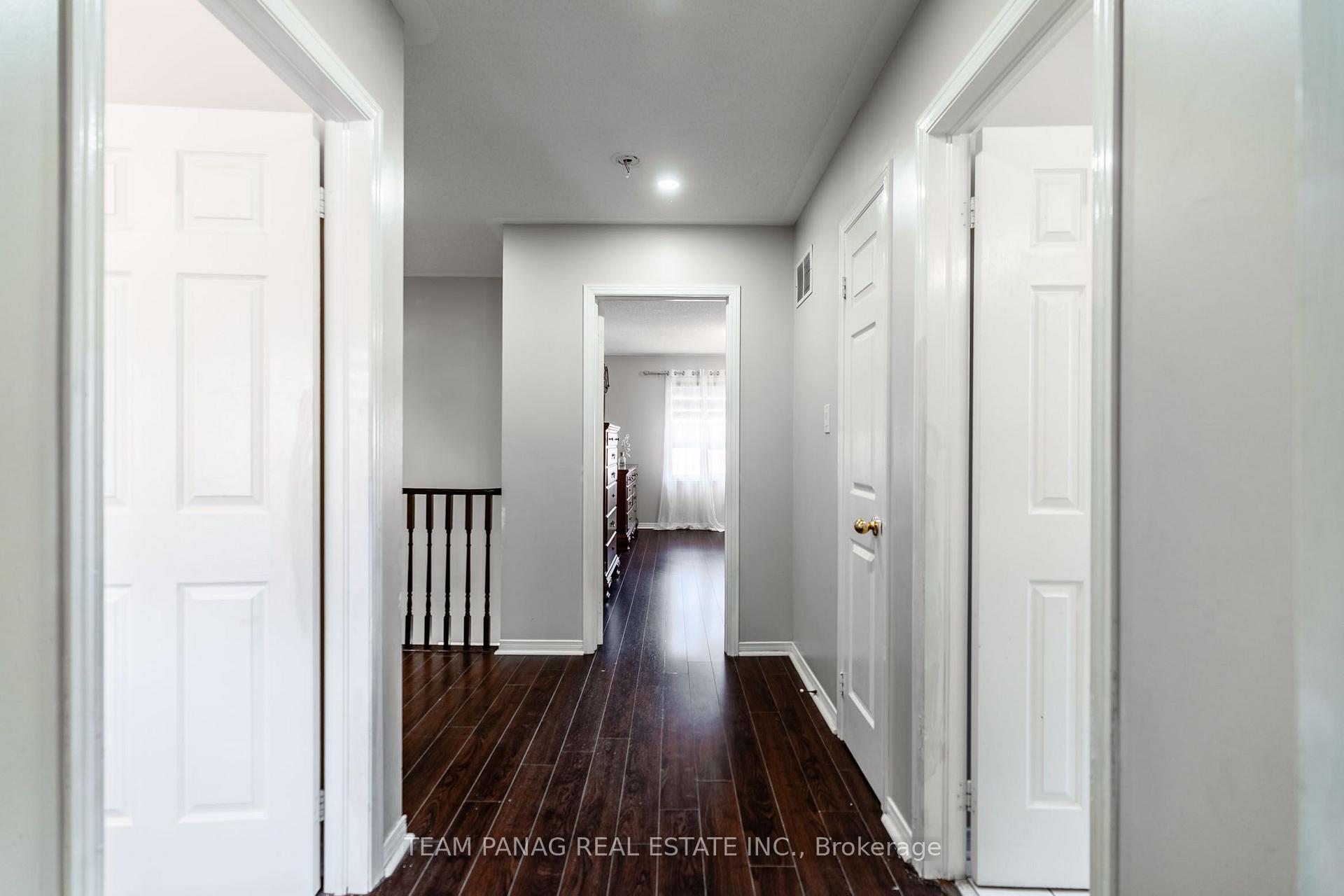 Photo 28 of 82 Starhill Crescent, Brampton, Sandringham-Wellington — HOMEH