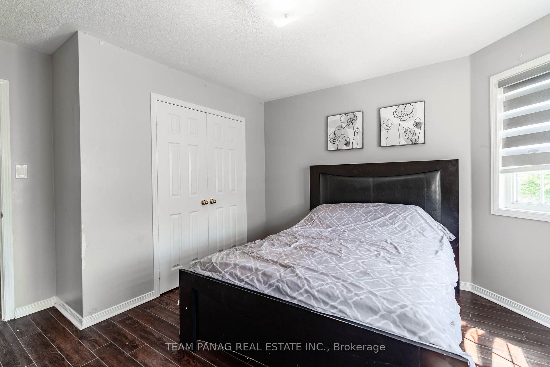 Photo 32 of 82 Starhill Crescent, Brampton, Sandringham-Wellington — HOMEH