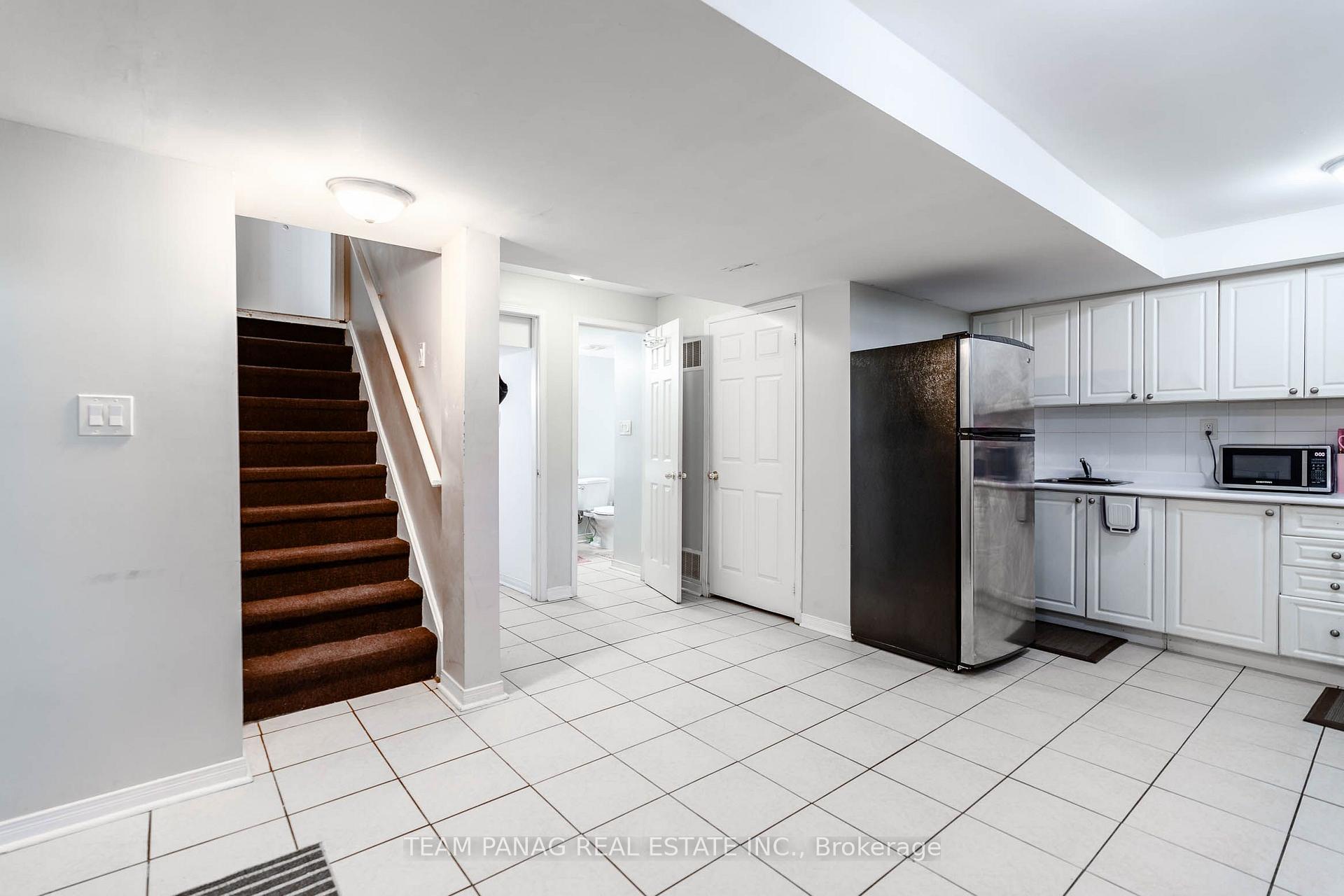 Photo 37 of 82 Starhill Crescent, Brampton, Sandringham-Wellington — HOMEH