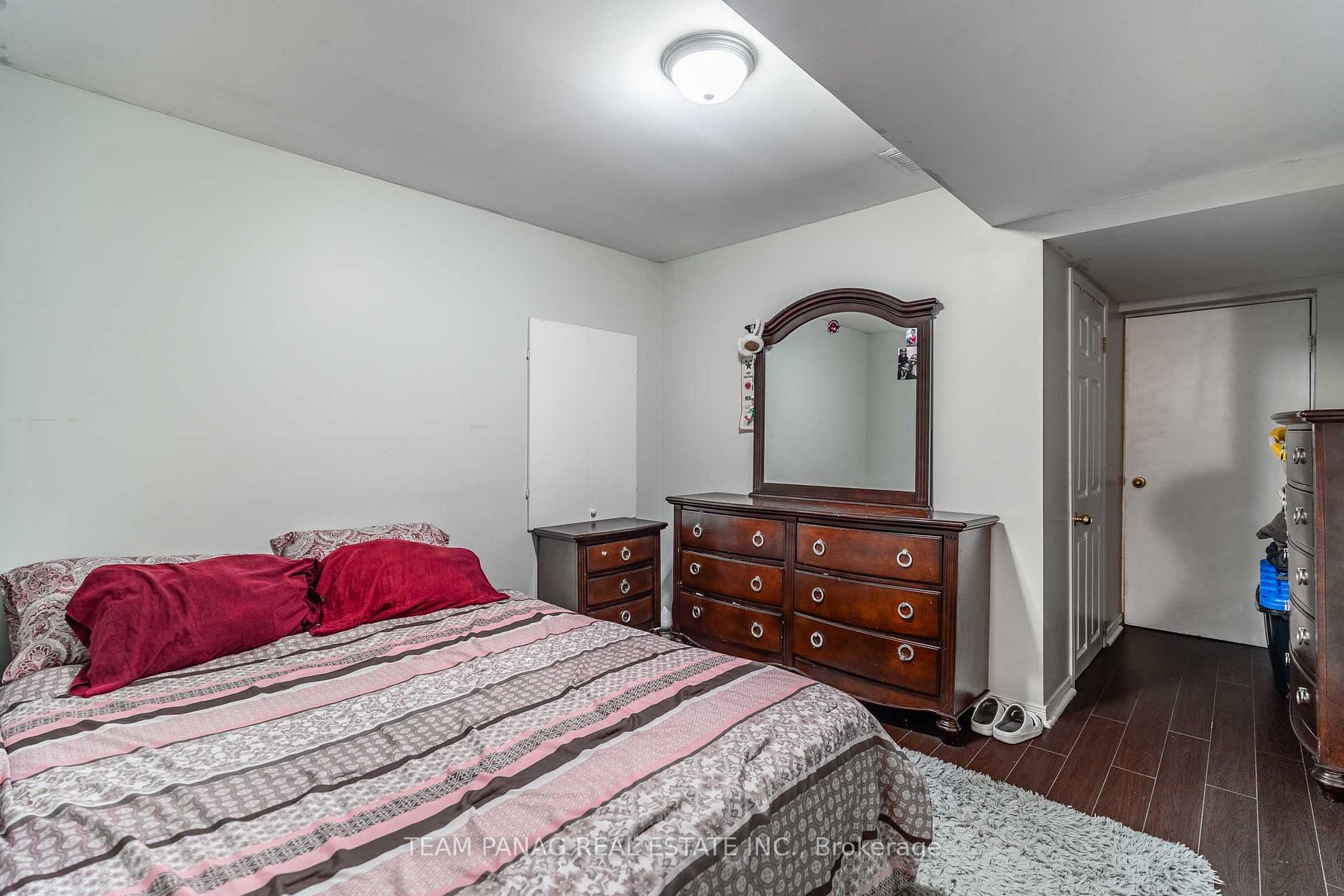 Photo 43 of 82 Starhill Crescent, Brampton, Sandringham-Wellington — HOMEH