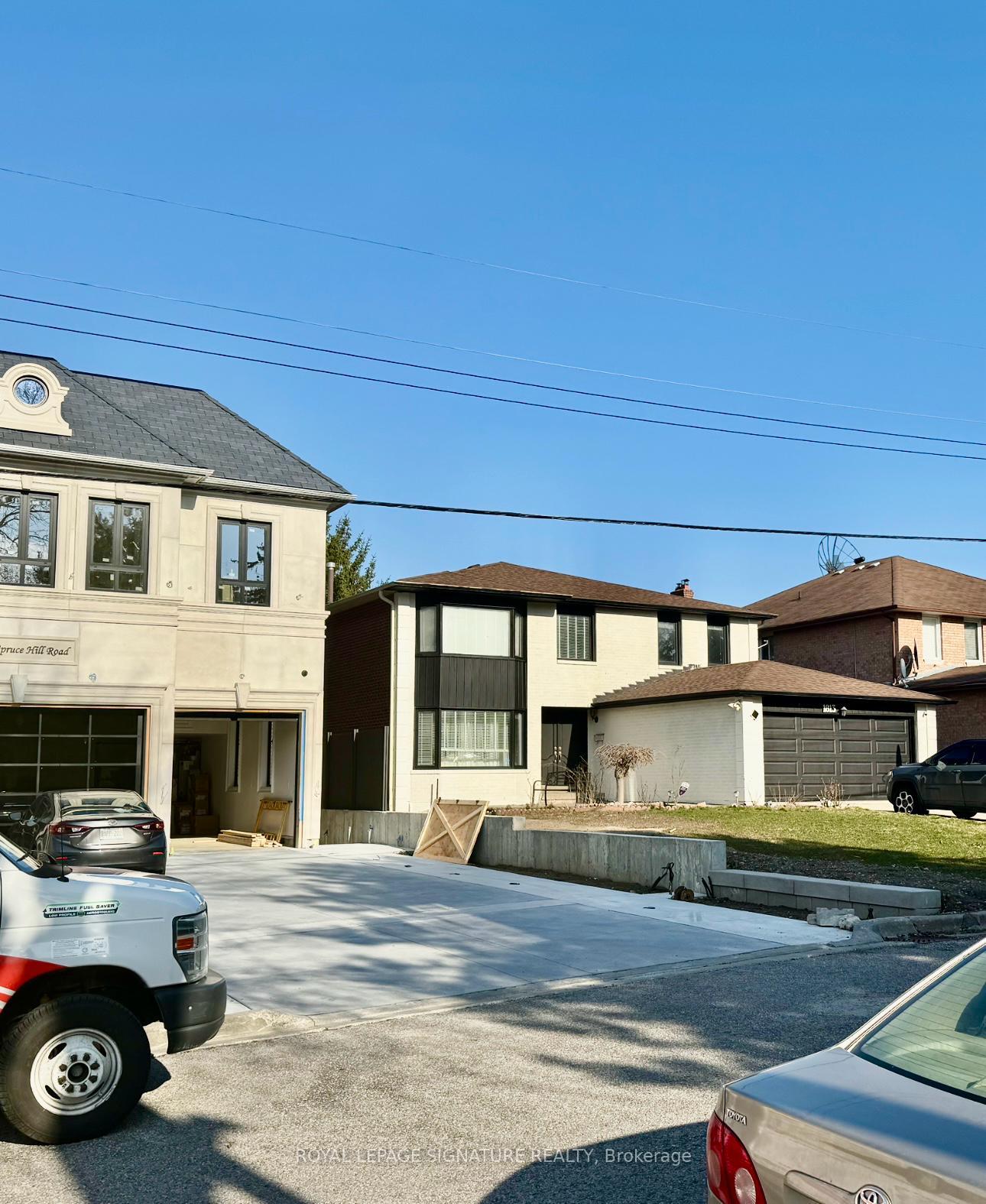 Photo 3 of 1813 Spruce Hill Road, Pickering, Dunbarton — HOMEH