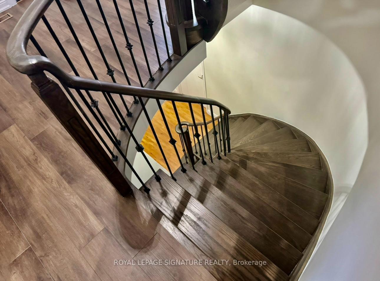 Photo 14 of 1813 Spruce Hill Road, Pickering, Dunbarton — HOMEH