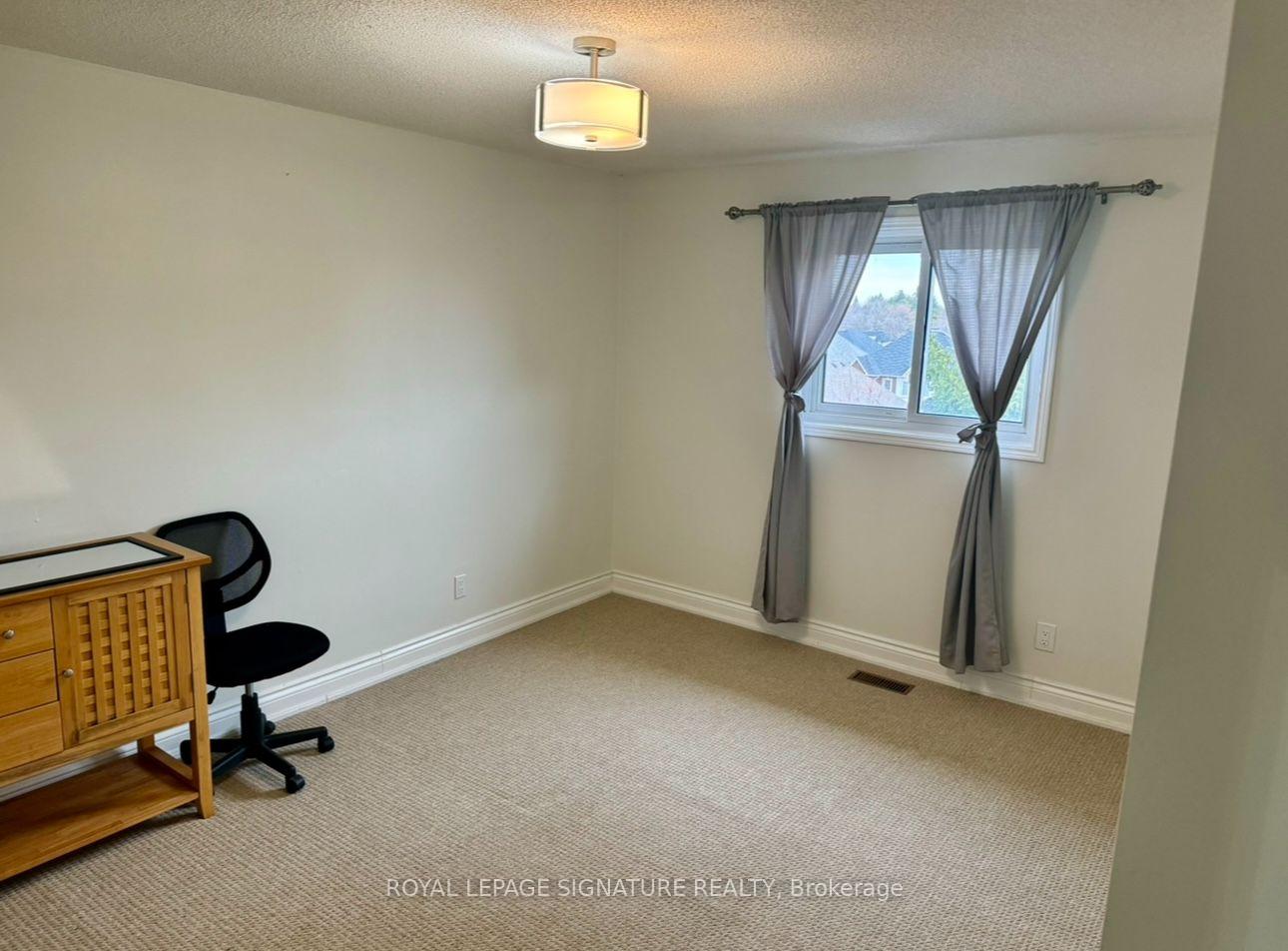 Photo 23 of 1813 Spruce Hill Road, Pickering, Dunbarton — HOMEH