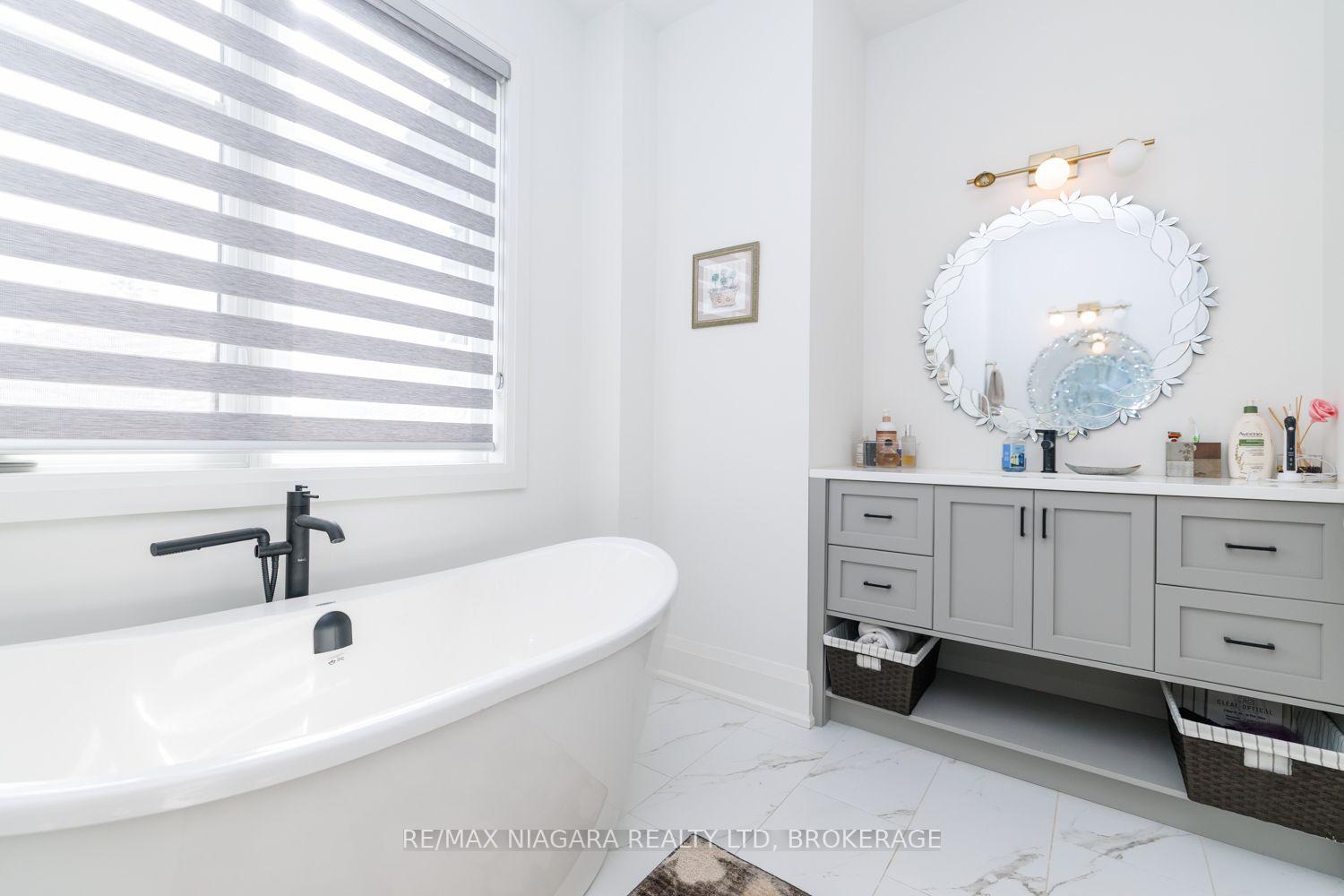 Photo 20 of 3603 Canfield Crescent, Fort Erie, Black Creek — HOMEH