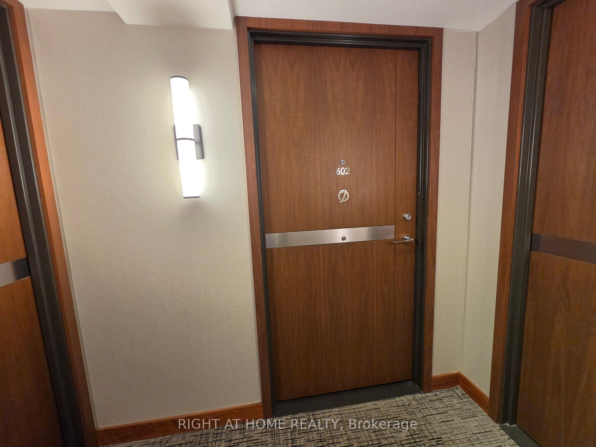 Photo 12 of Unit 602, 17 Bathurst Street, Toronto, Waterfront Communities — HOMEH