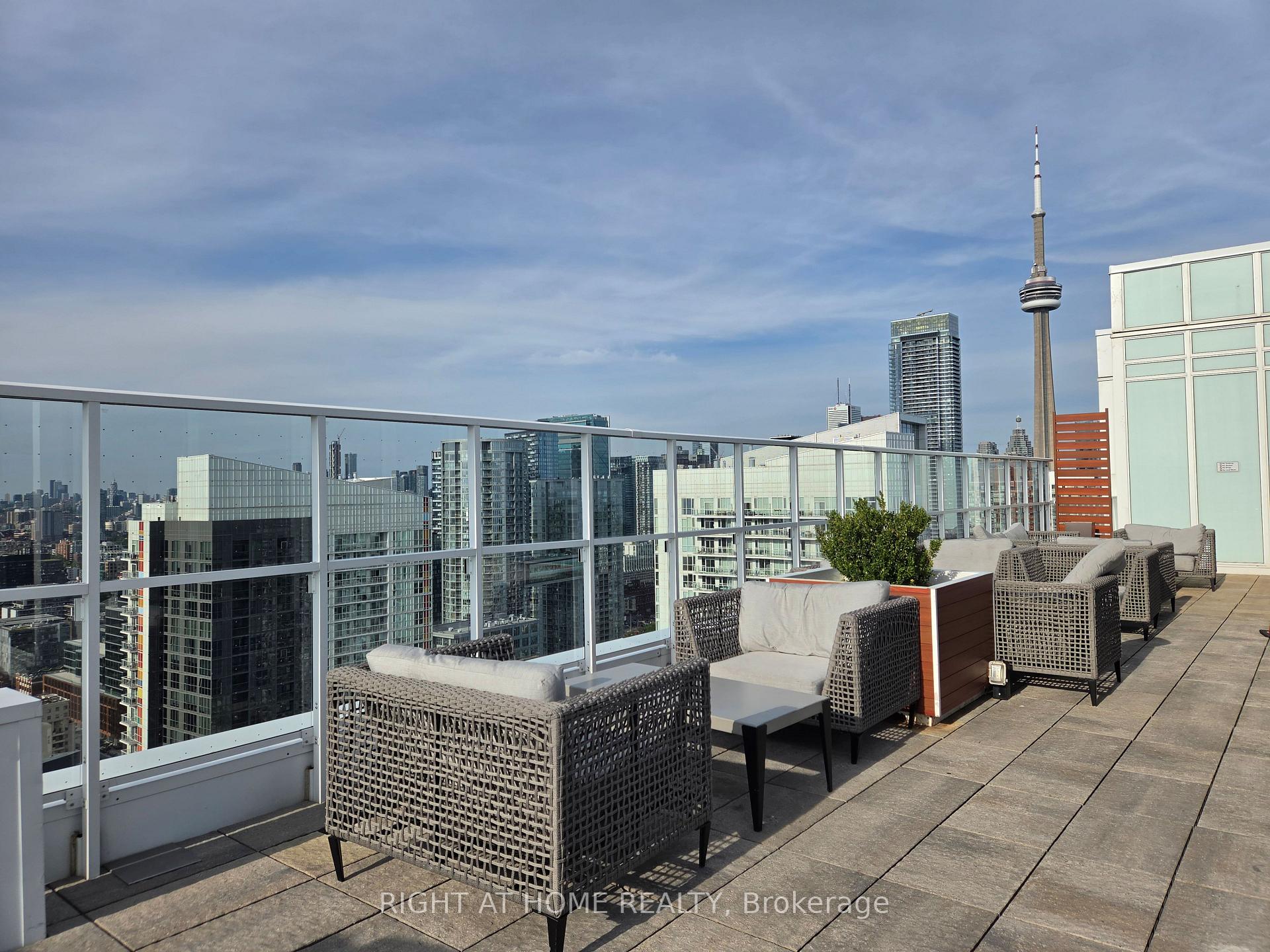 Photo 14 of Unit 602, 17 Bathurst Street, Toronto, Waterfront Communities — HOMEH
