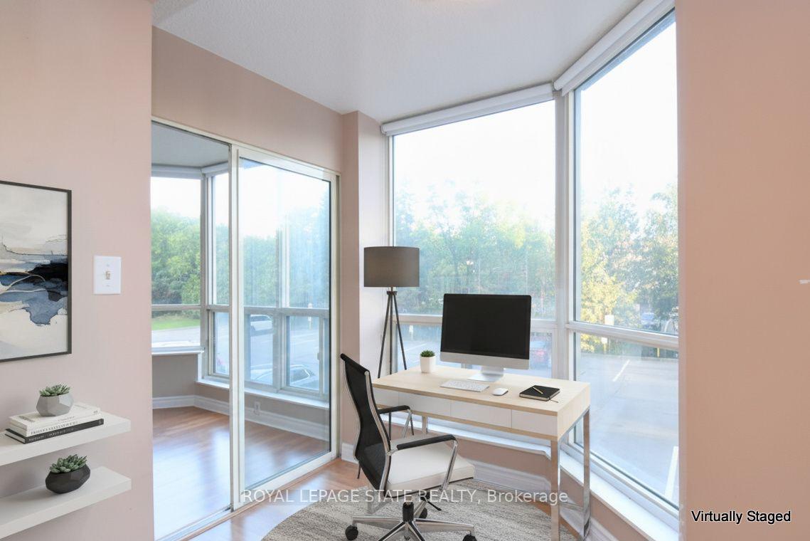 Photo 7 of Unit 215, 175 Cedar Avenue, Richmond Hill, Harding — HOMEH