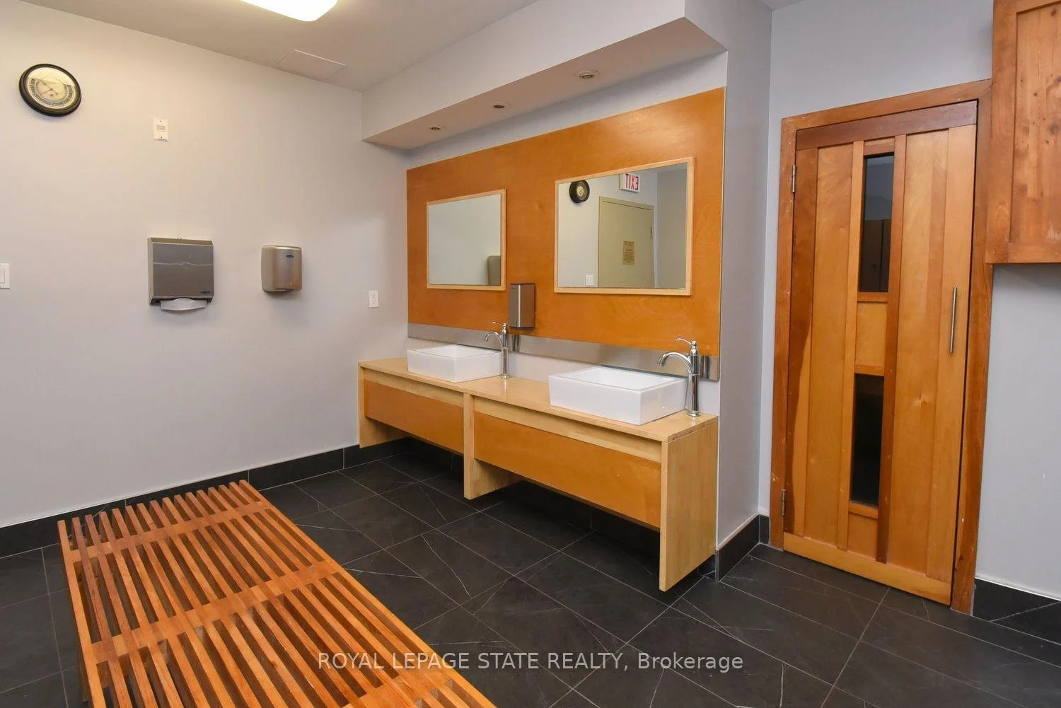 Photo 50 of Unit 215, 175 Cedar Avenue, Richmond Hill, Harding — HOMEH