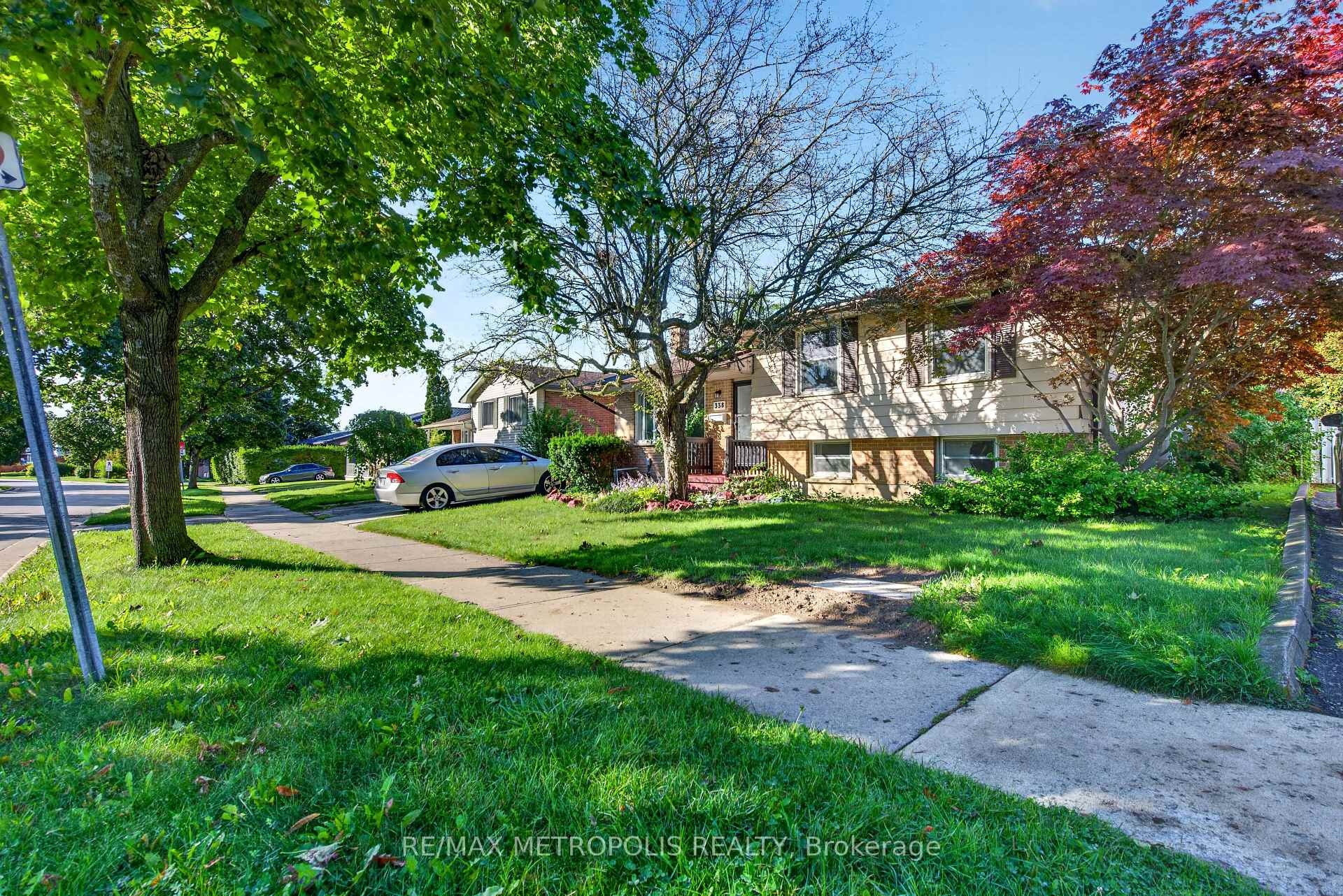 Photo 6 of 338 Millbank Drive, London, South S — HOMEH
