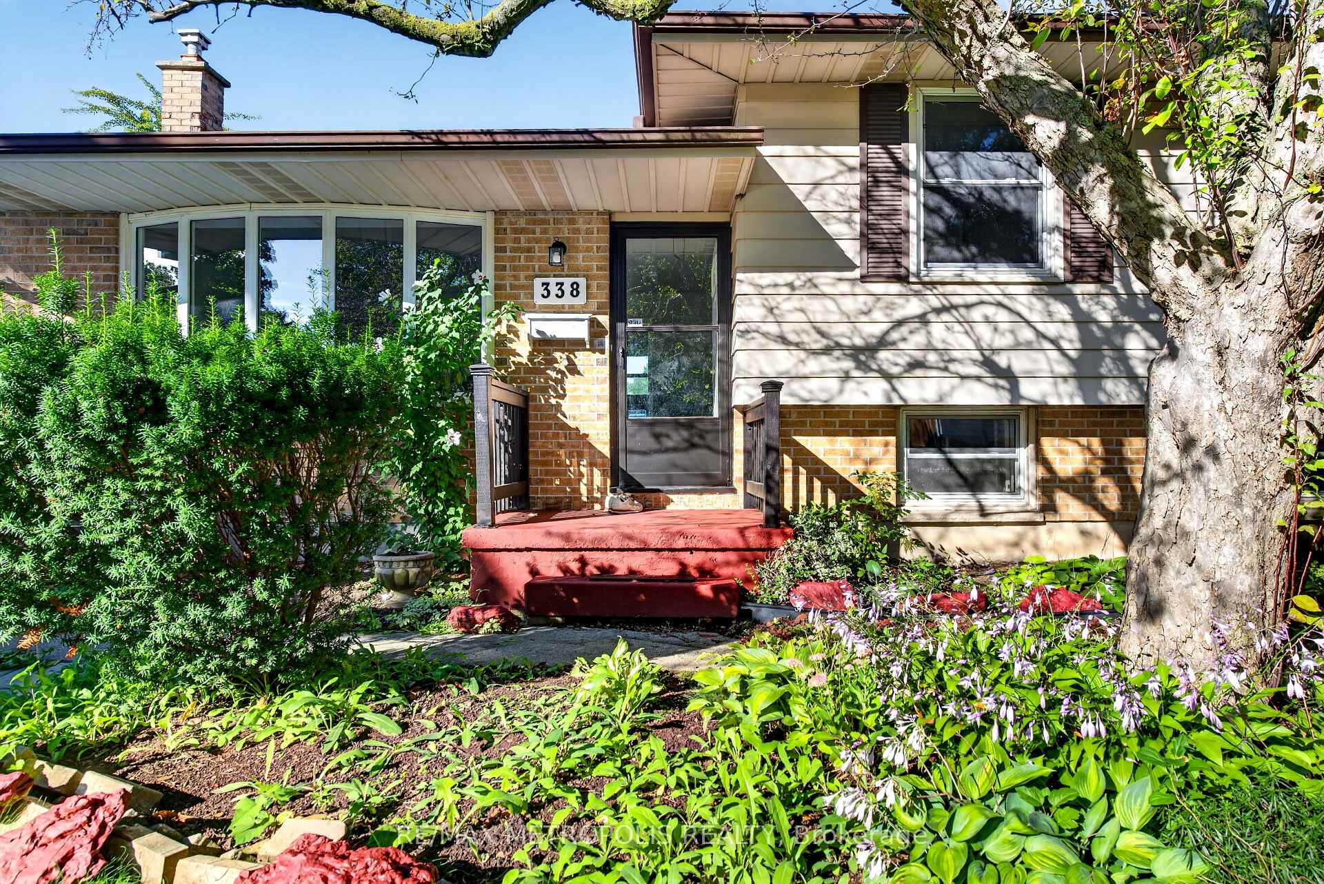 Photo 7 of 338 Millbank Drive, London, South S — HOMEH