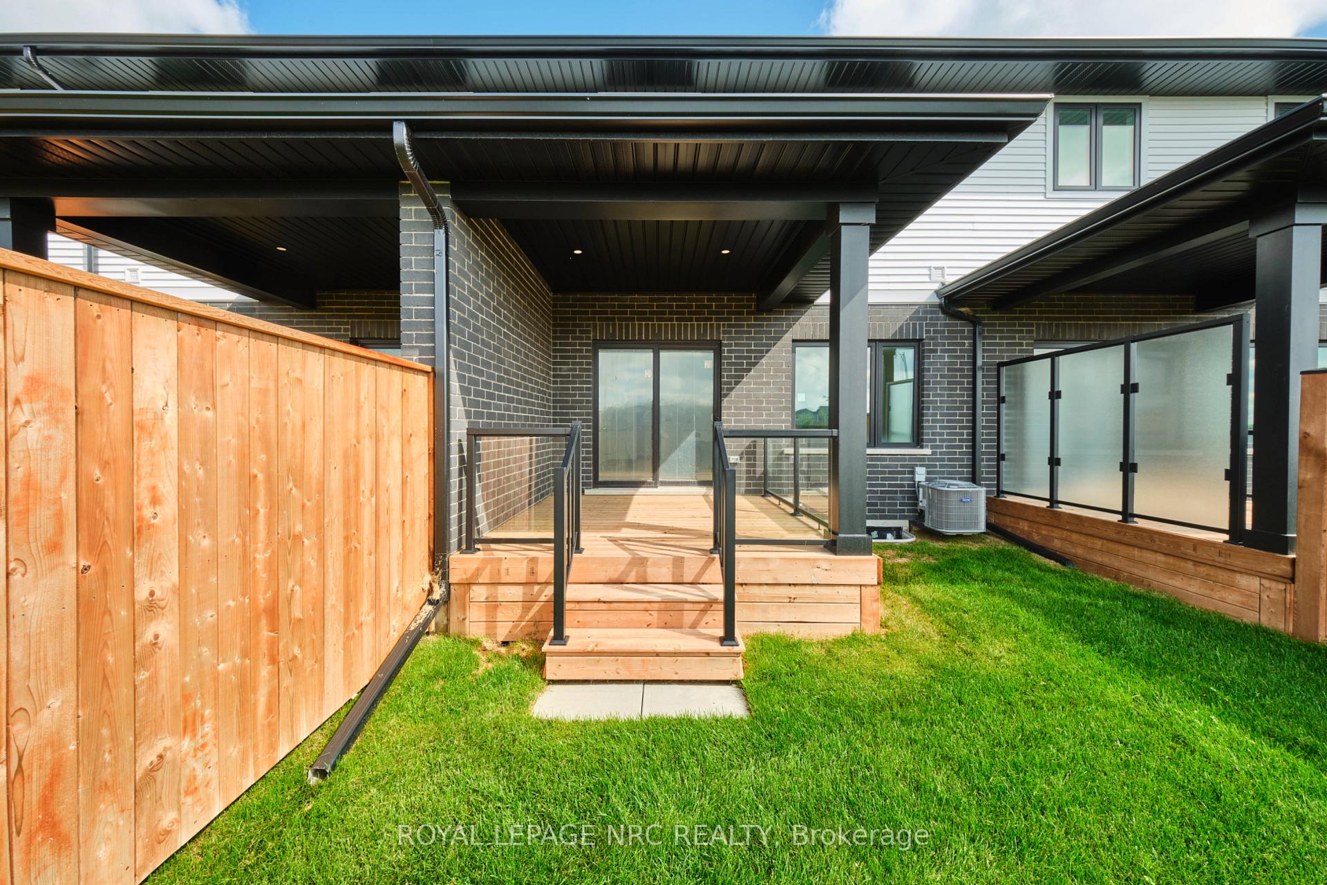 Photo 7 of 51 Harmony Way, Thorold, Rolling Meadows — HOMEH