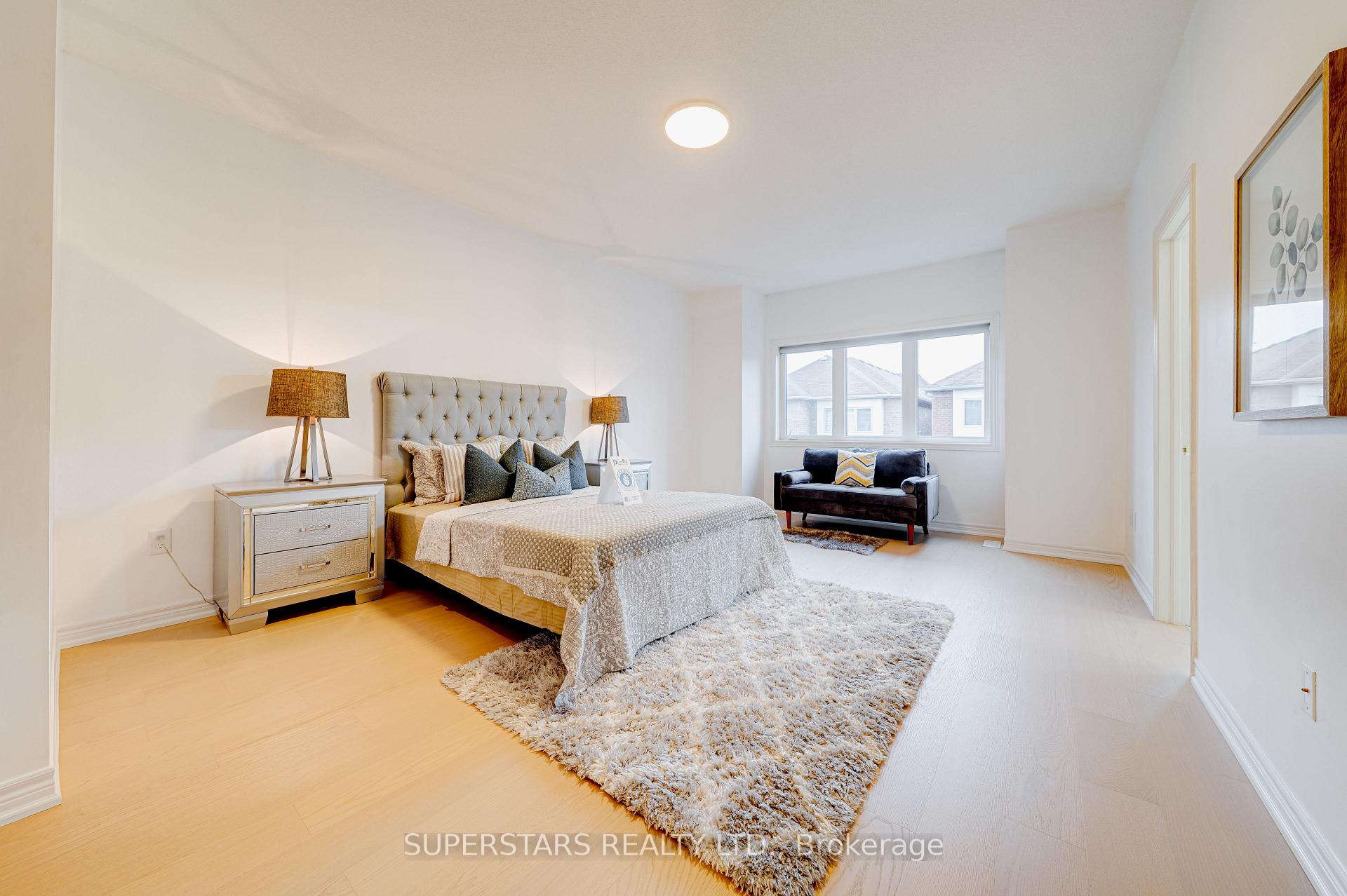 Photo 25 of 8 Kavanagh Avenue, East Gwillimbury, Sharon — HOMEH