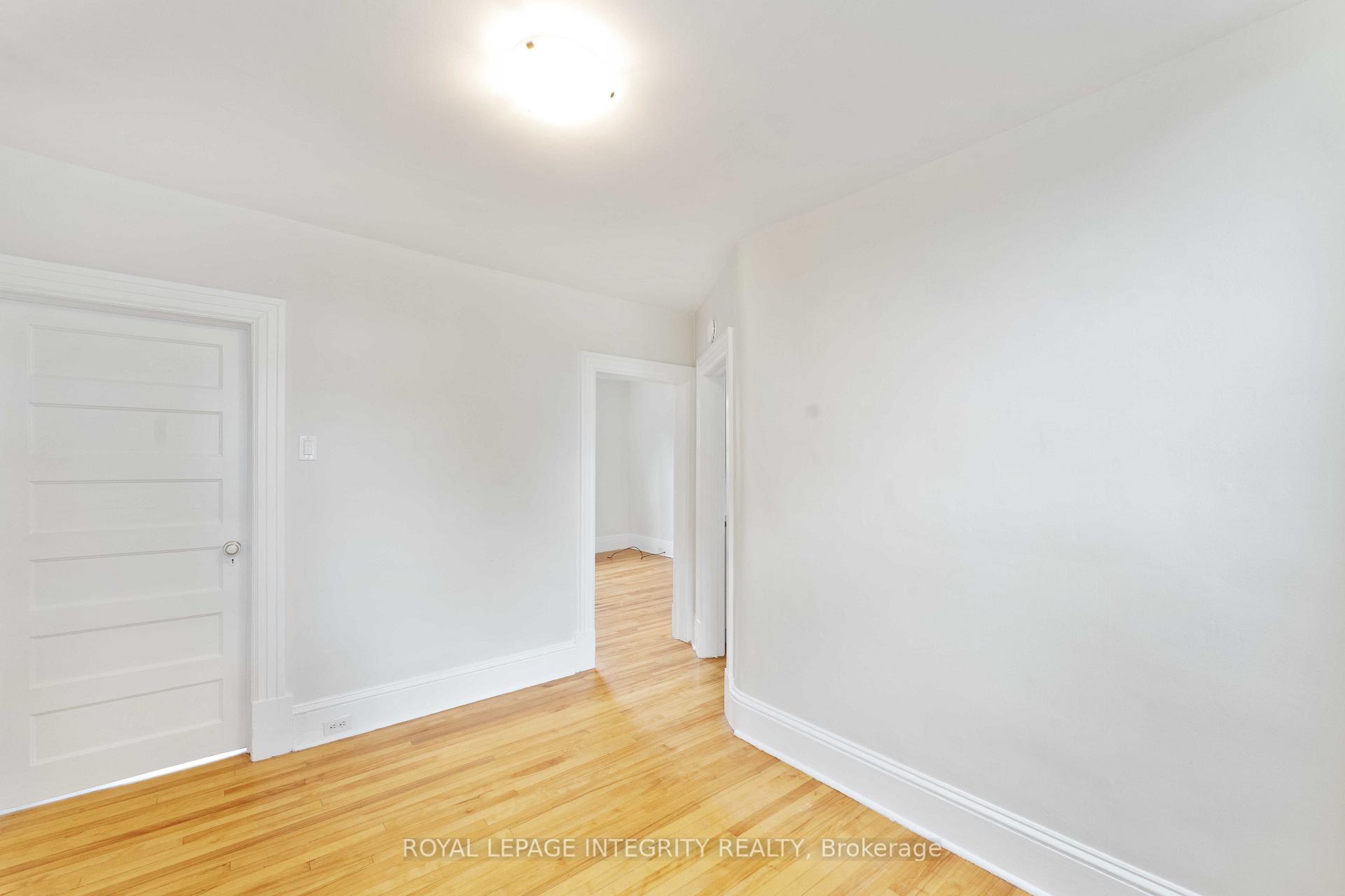 Photo 5 of Unit 2, 258 Cathcart Street, Ottawa, Lower Town/Byward Market — HOMEH