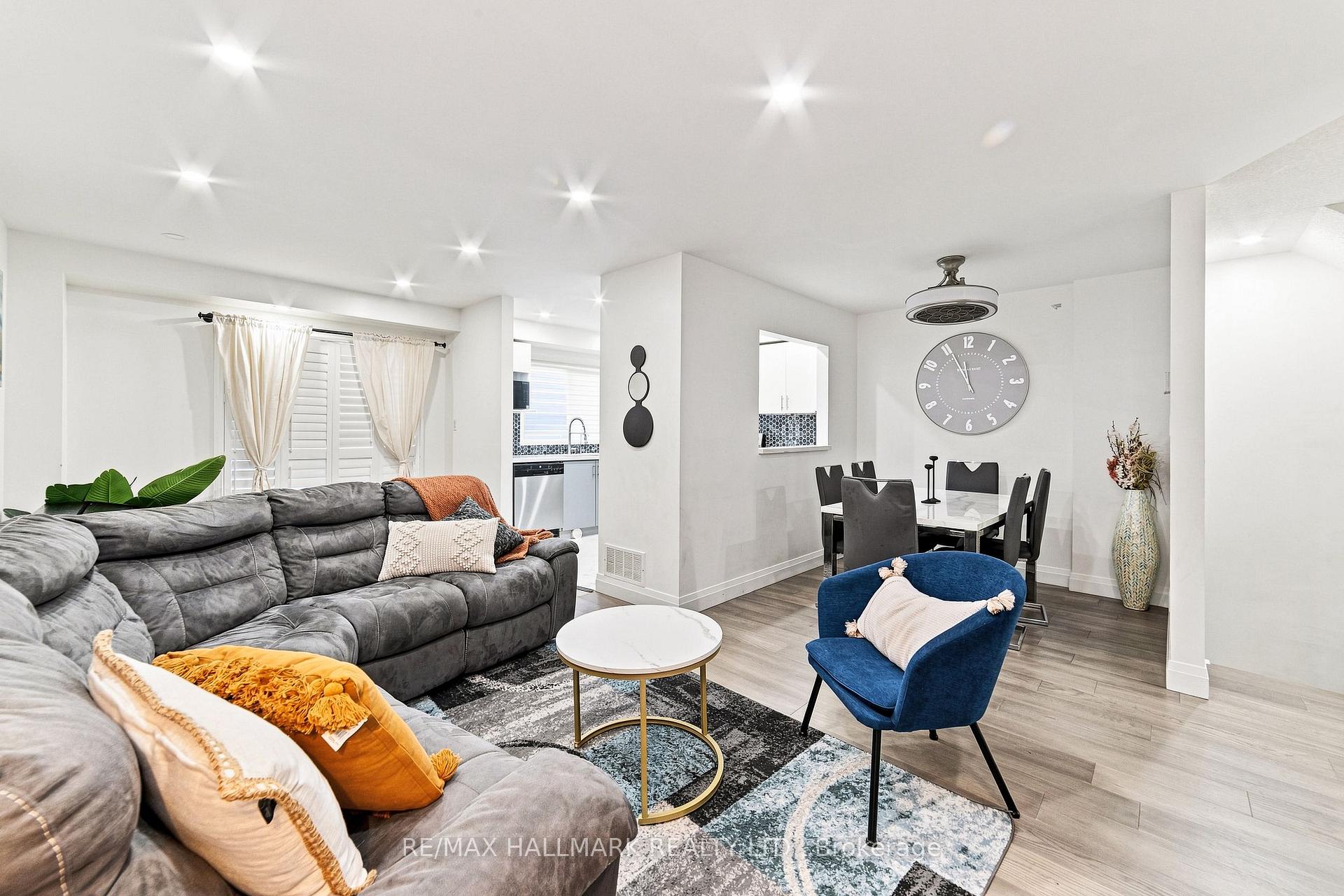Photo 8 of Unit 21, 31 Moss Boulevard, Hamilton, Dundas — HOMEH