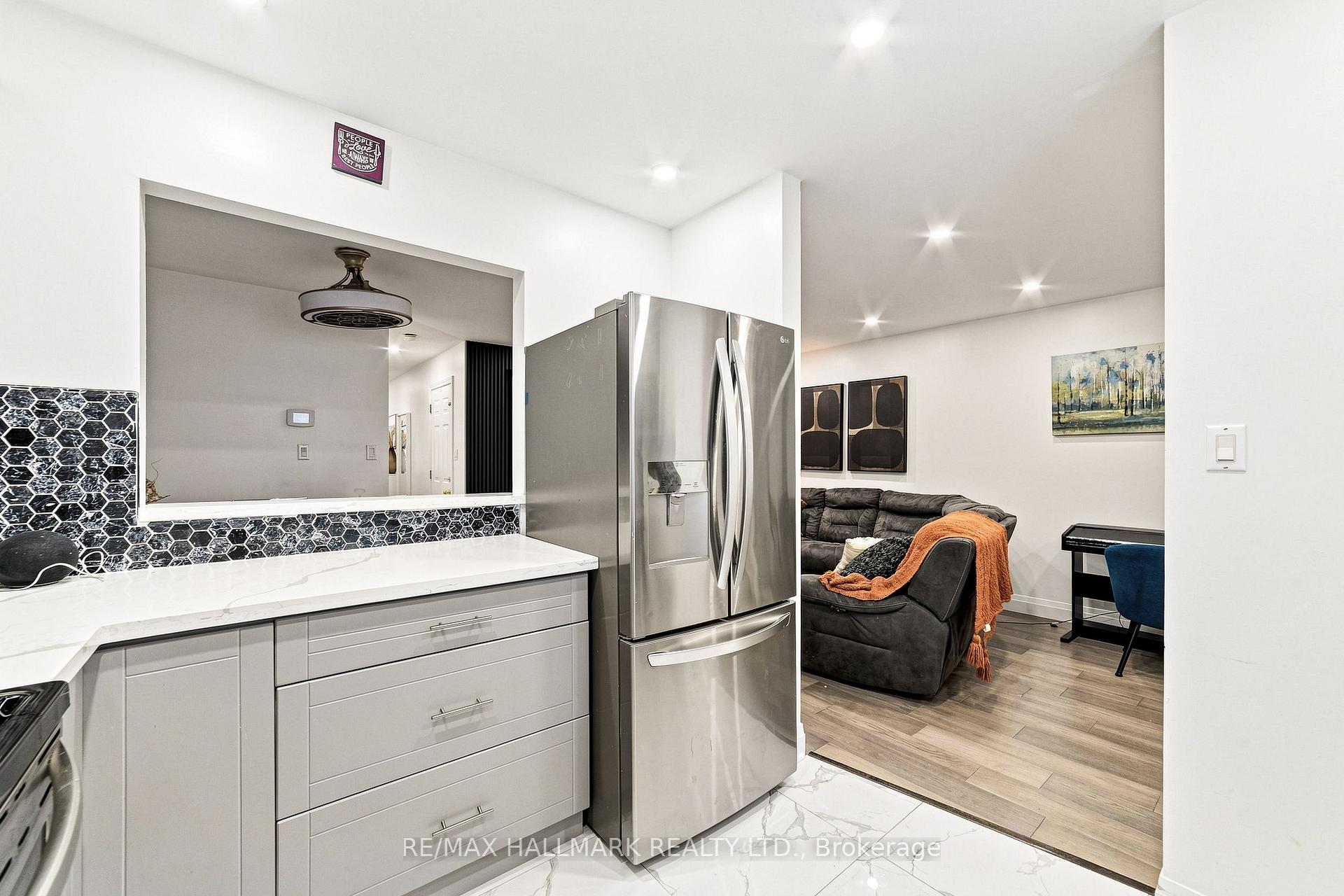 Photo 14 of Unit 21, 31 Moss Boulevard, Hamilton, Dundas — HOMEH