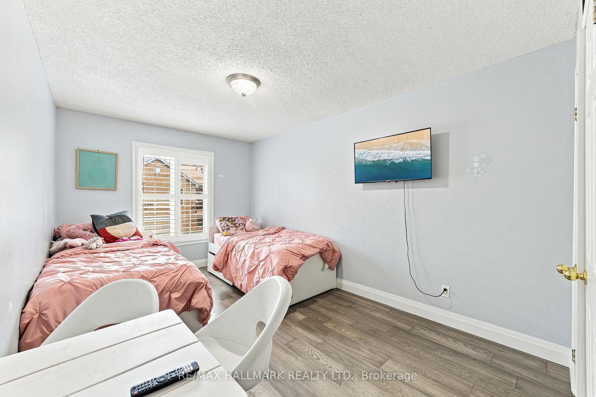 Photo 21 of Unit 21, 31 Moss Boulevard, Hamilton, Dundas — HOMEH