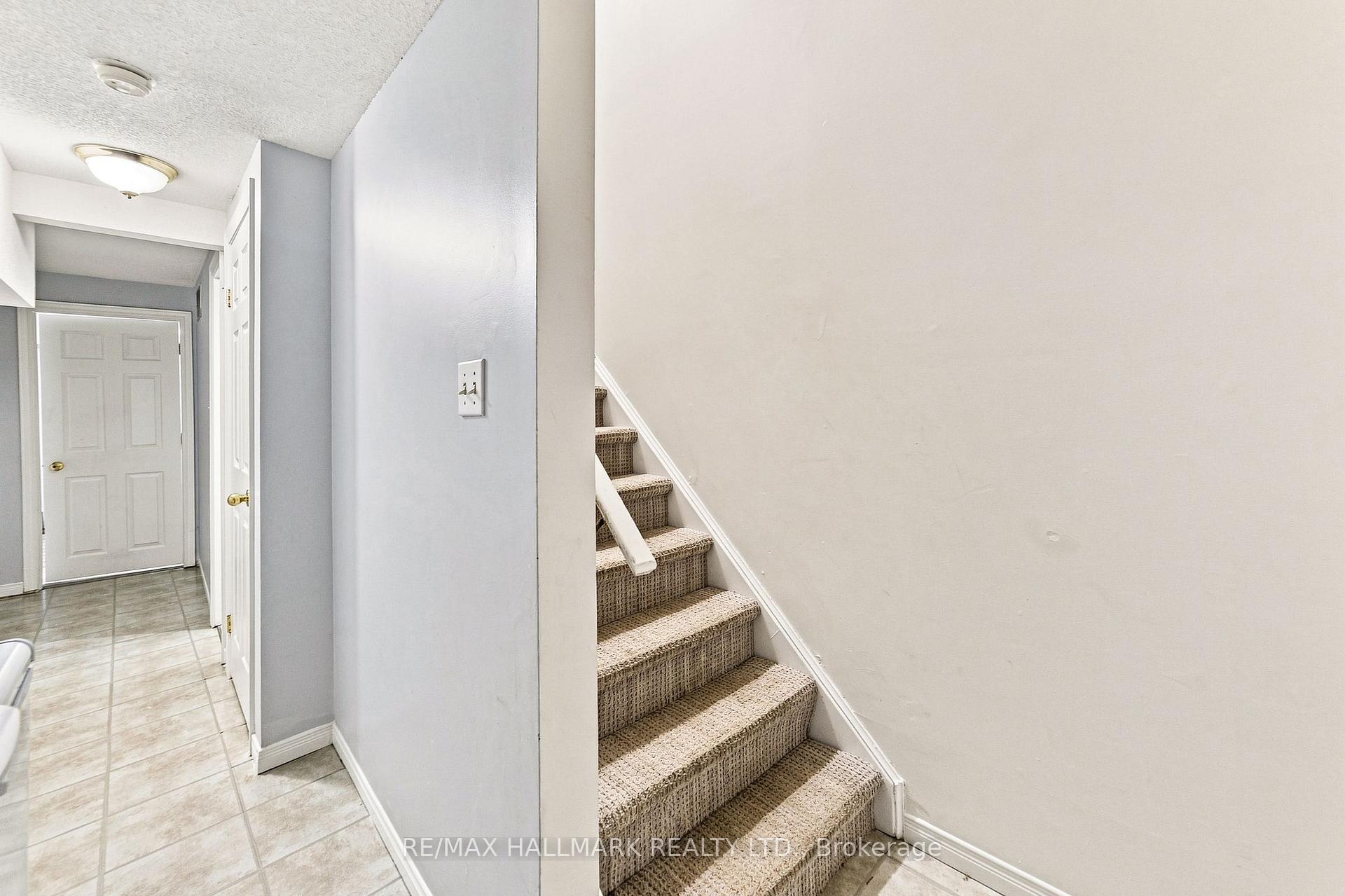 Photo 23 of Unit 21, 31 Moss Boulevard, Hamilton, Dundas — HOMEH