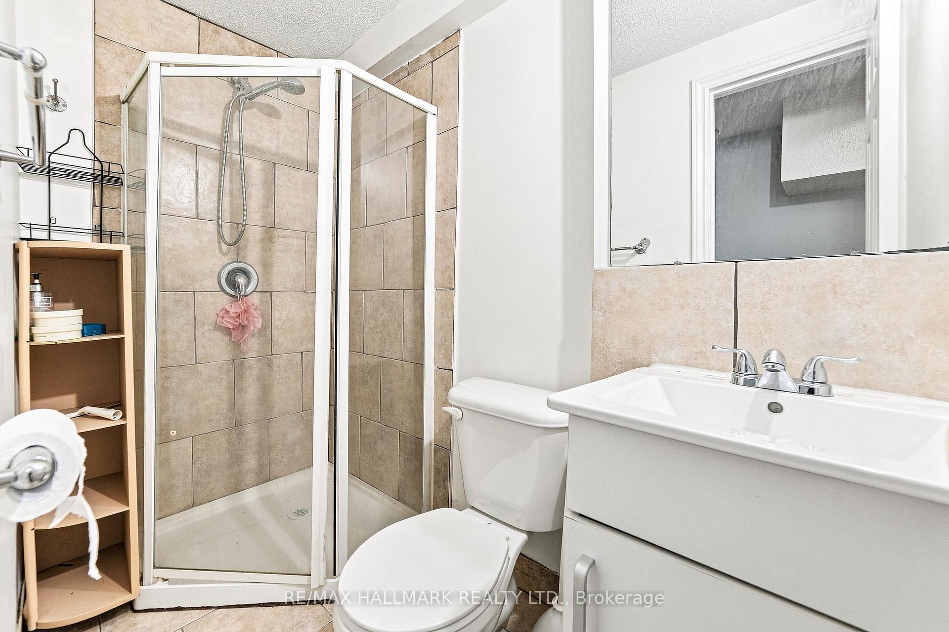 Photo 24 of Unit 21, 31 Moss Boulevard, Hamilton, Dundas — HOMEH