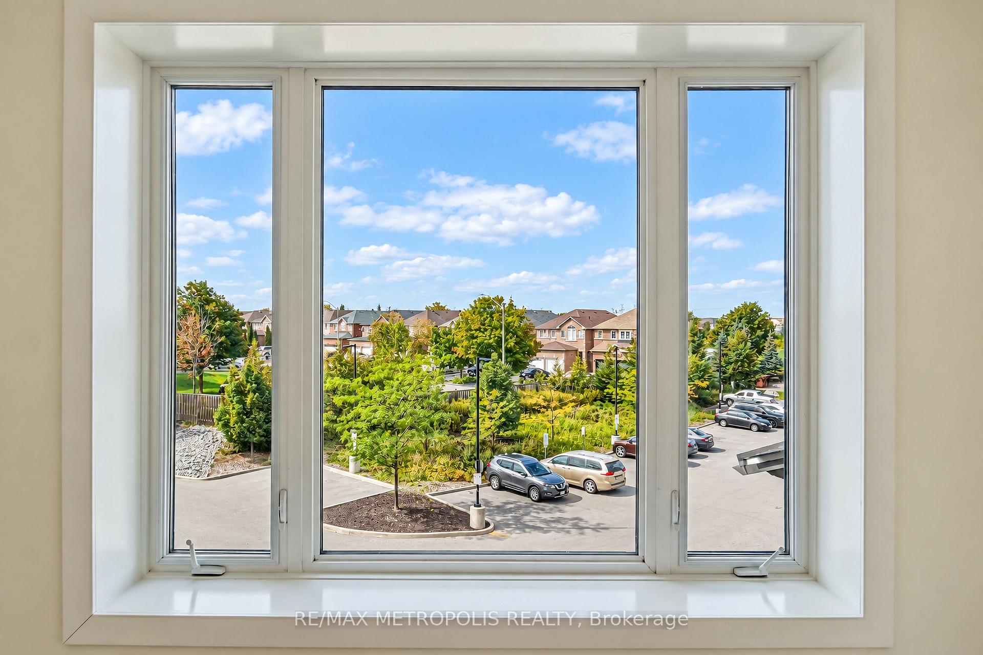 Photo 16 of Unit 309, 7400 Markham Road, Markham, Middlefield — HOMEH