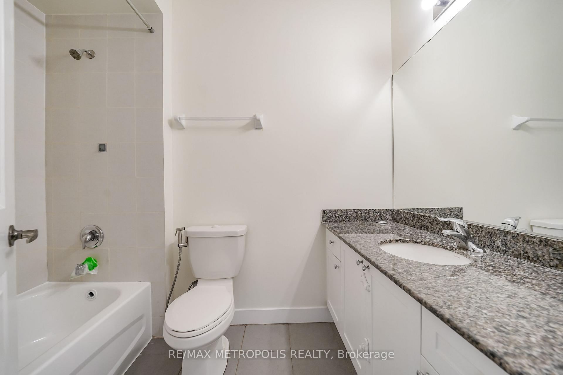 Photo 18 of Unit 309, 7400 Markham Road, Markham, Middlefield — HOMEH