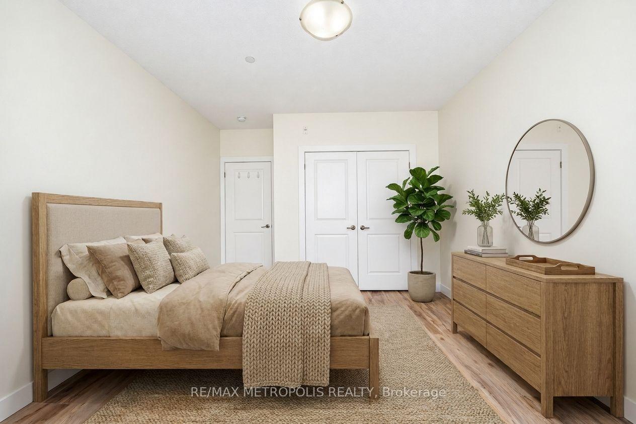 Photo 5 of Unit 309, 7400 Markham Road, Markham, Middlefield — HOMEH