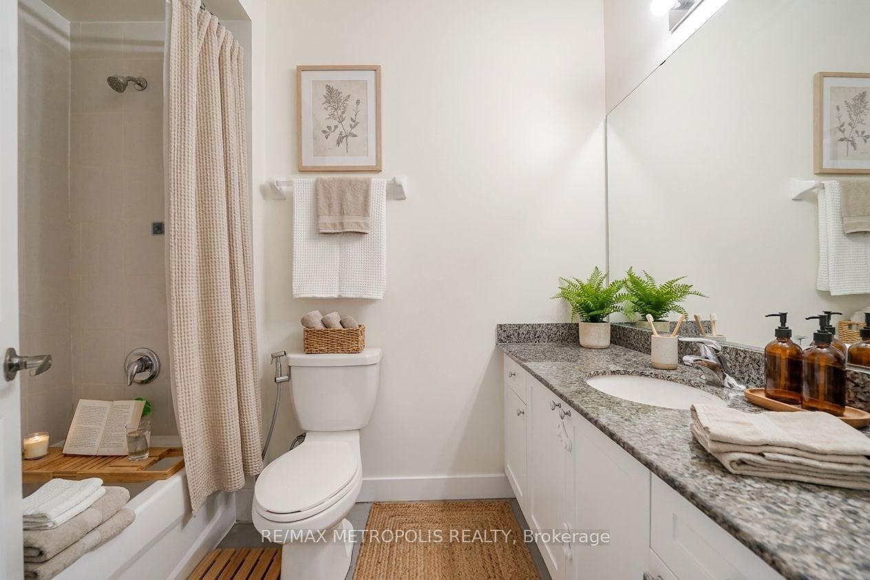 Photo 13 of Unit 309, 7400 Markham Road, Markham, Middlefield — HOMEH