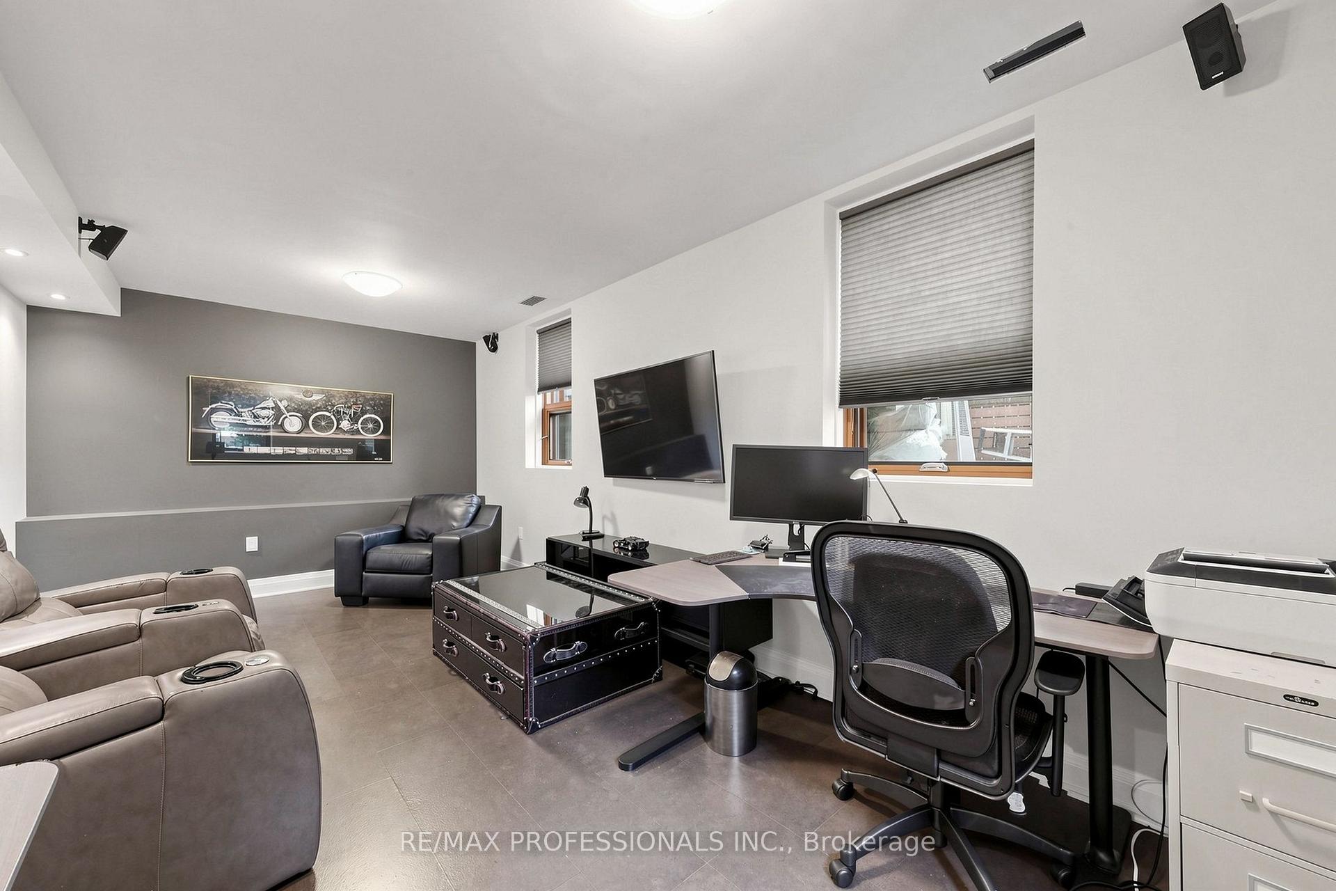 Photo 18 of 9 Annis Road, Scarborough, Scarborough Village — HOMEH