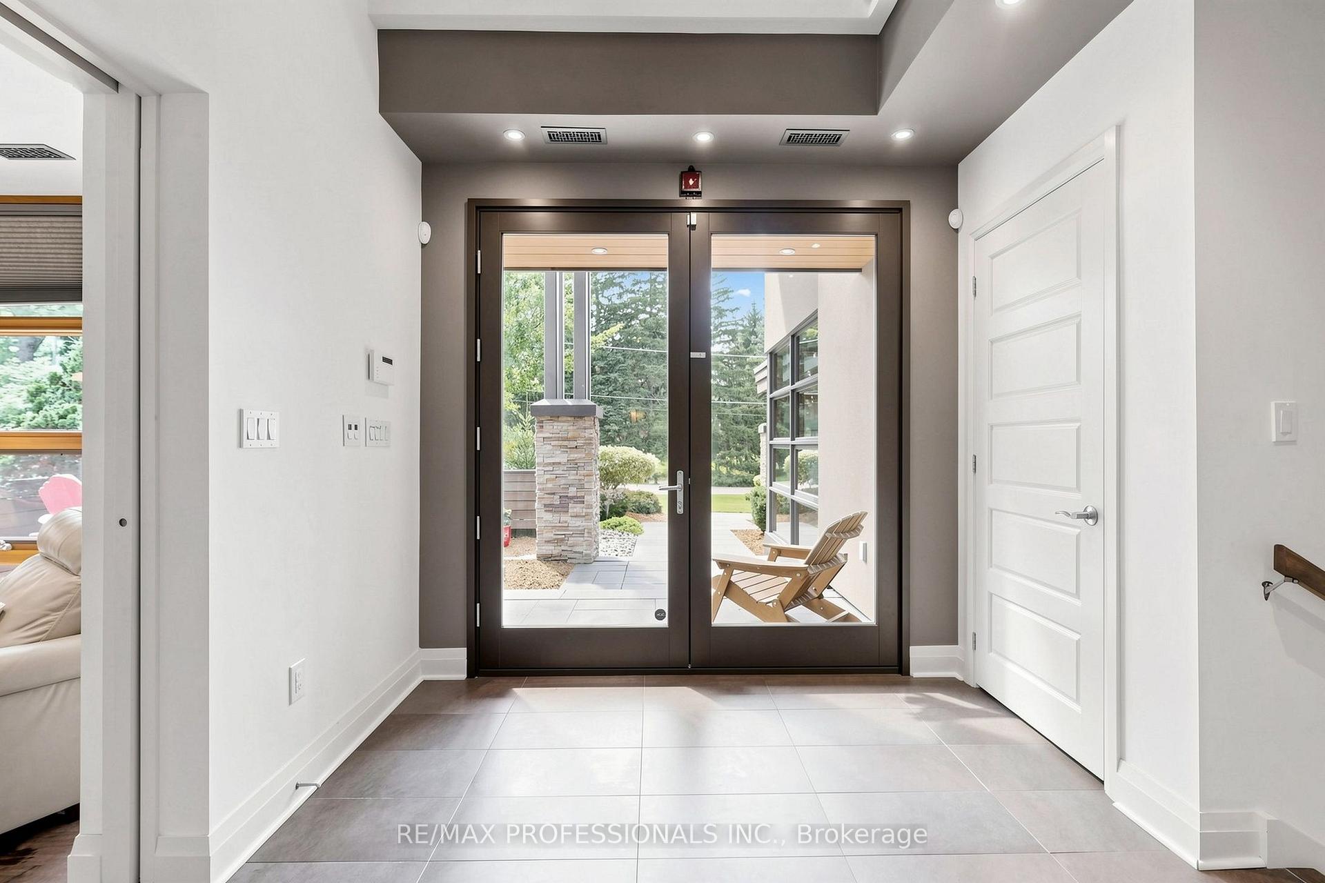 Photo 22 of 9 Annis Road, Scarborough, Scarborough Village — HOMEH